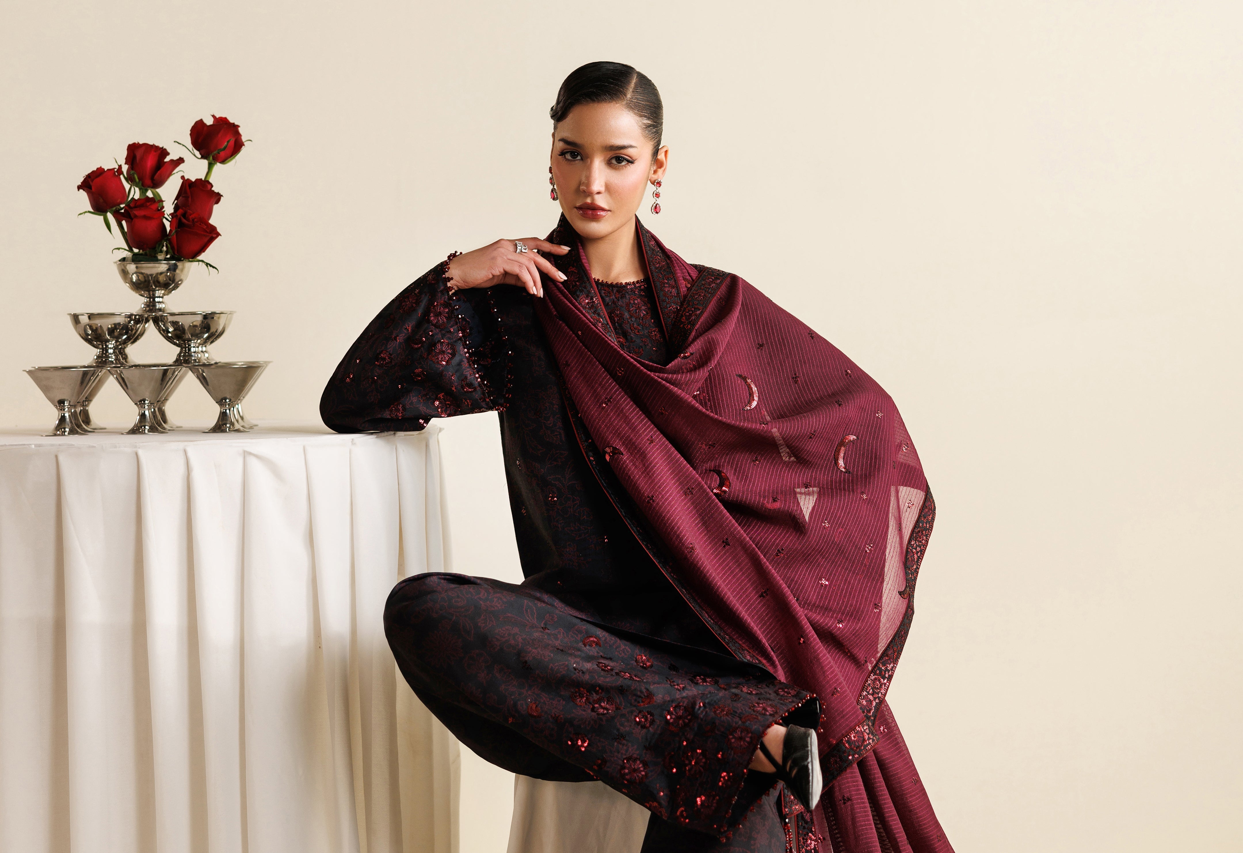 How to Identify Pure Raw Silk: The Burn Test and Visual Markers.