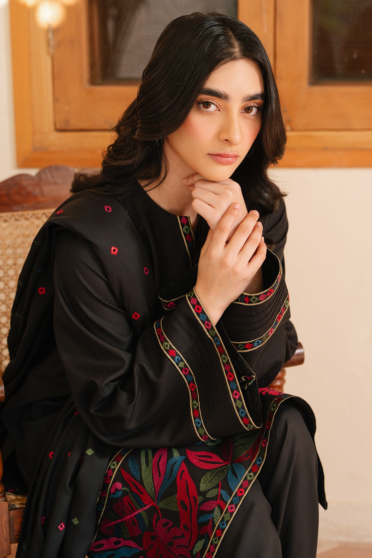 EMBROIDERED PREMIUM VICSOSE UW-0132