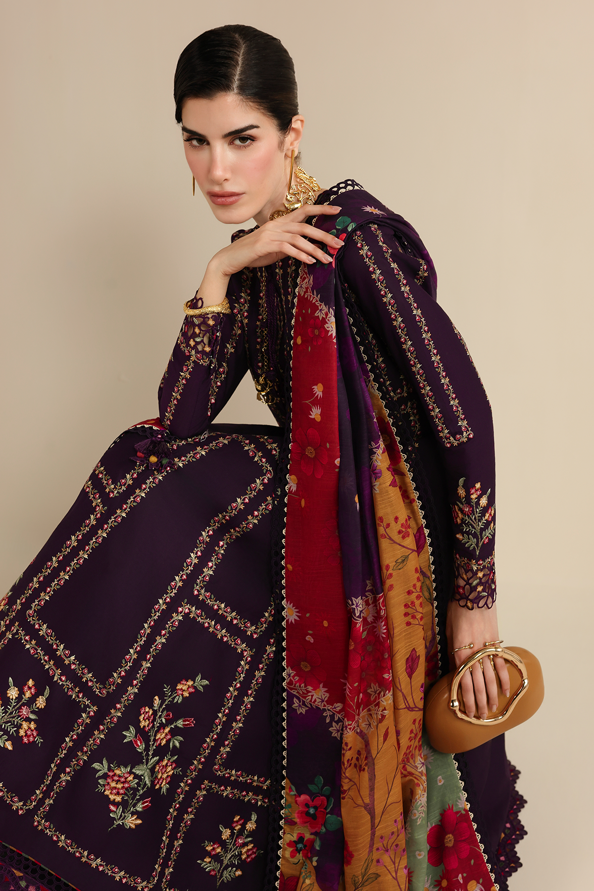 EMBROIDERED LAWN IL26-D06