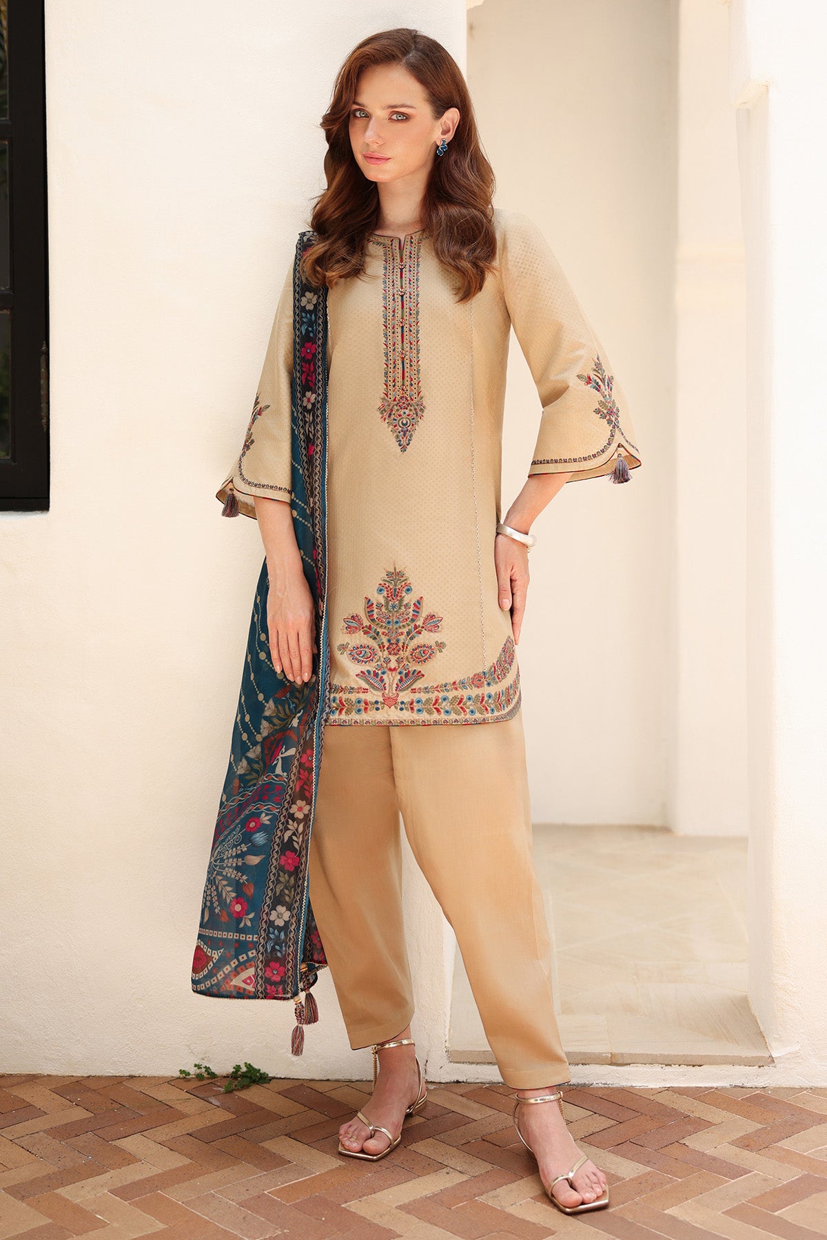 EMBROIDERED DOBBY LAWN USE-9216