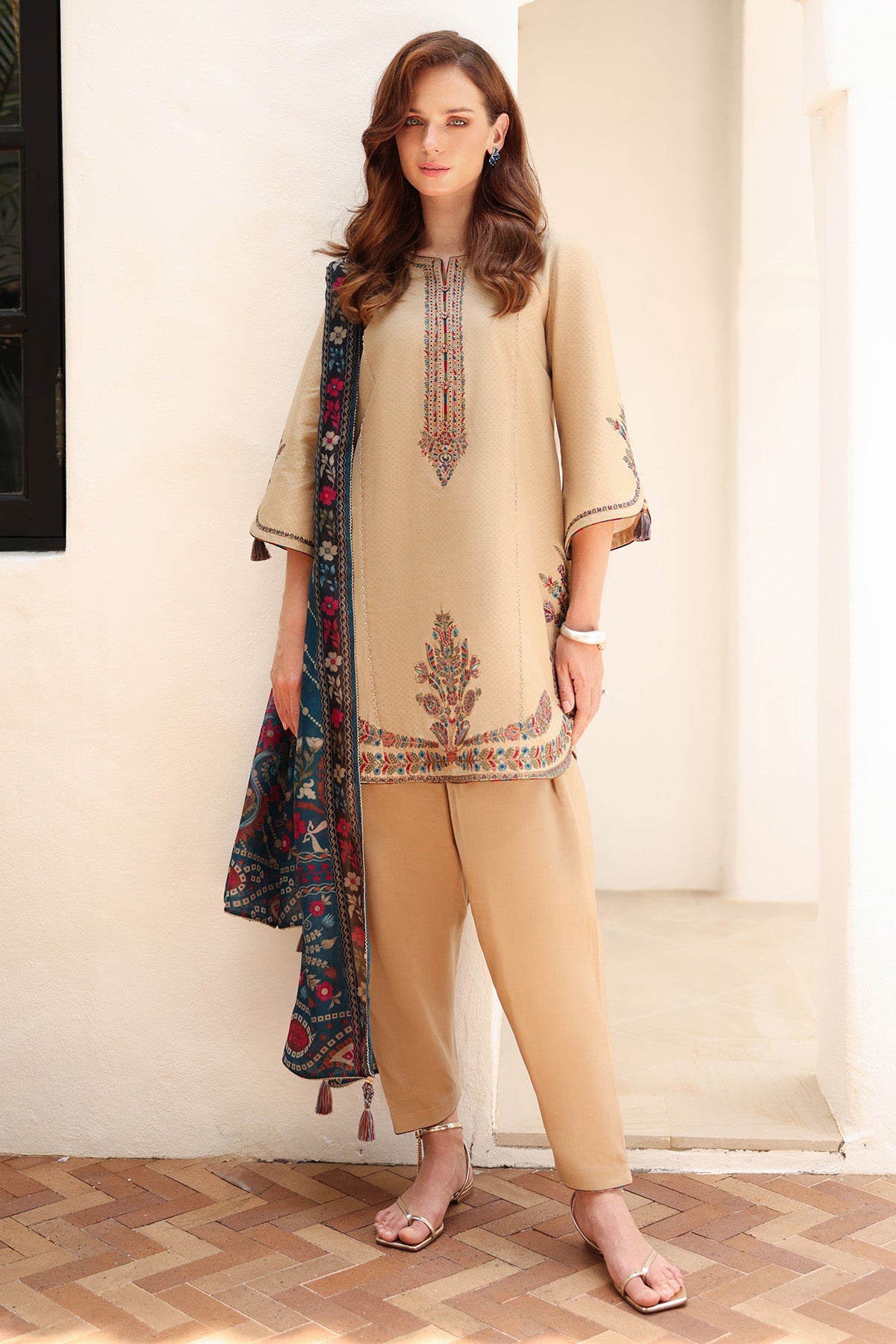 EMBROIDERED DOBBY LAWN USE-9216