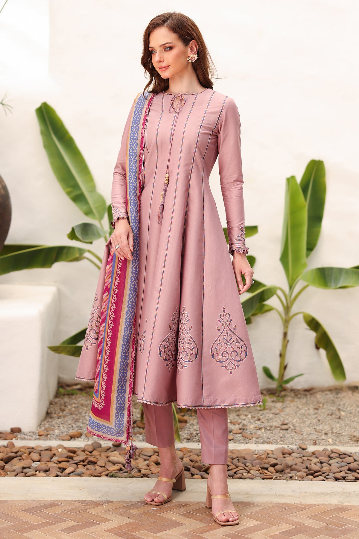 EMBROIDERED LAWN USE-9220