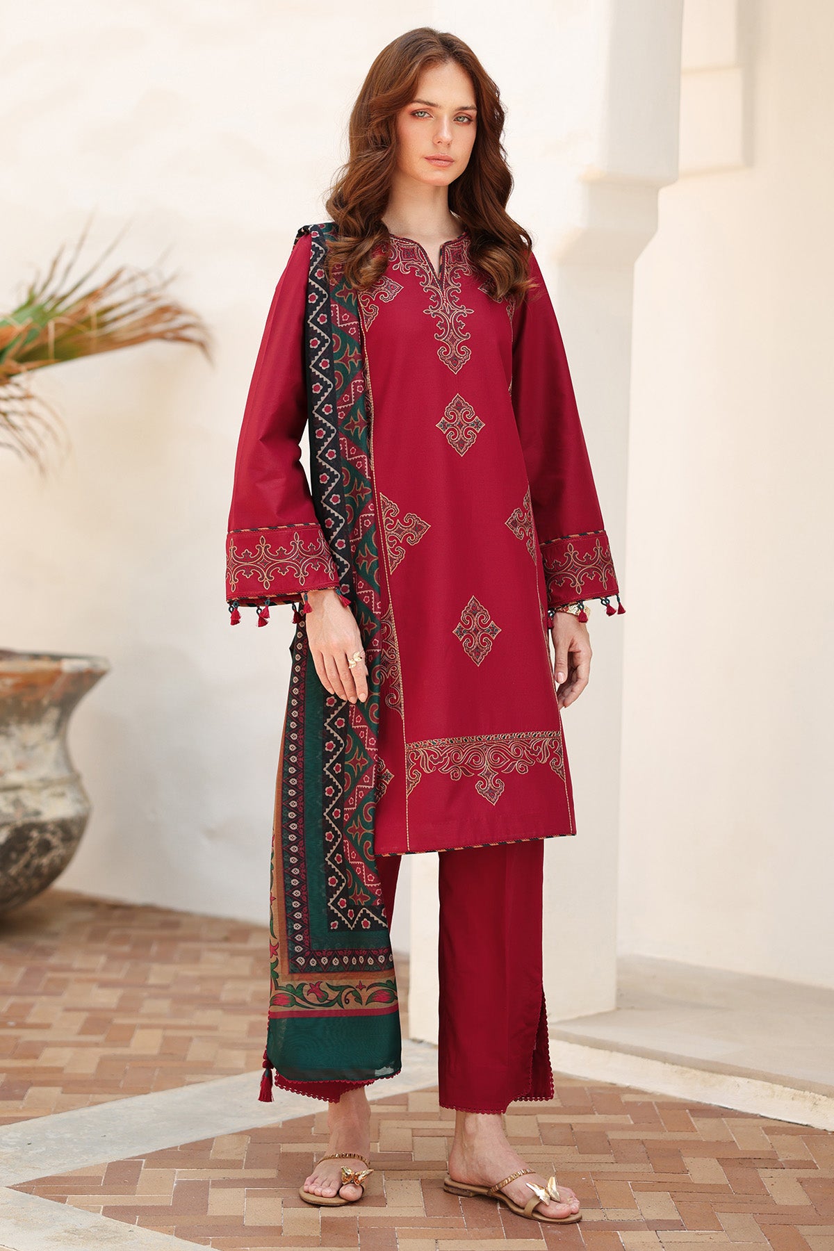 EMBROIDERED LAWN USE-9217