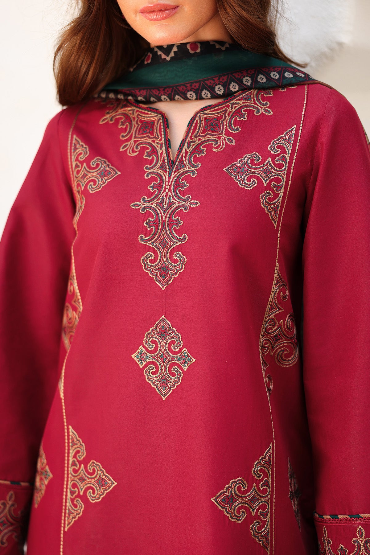 EMBROIDERED LAWN USE-9217