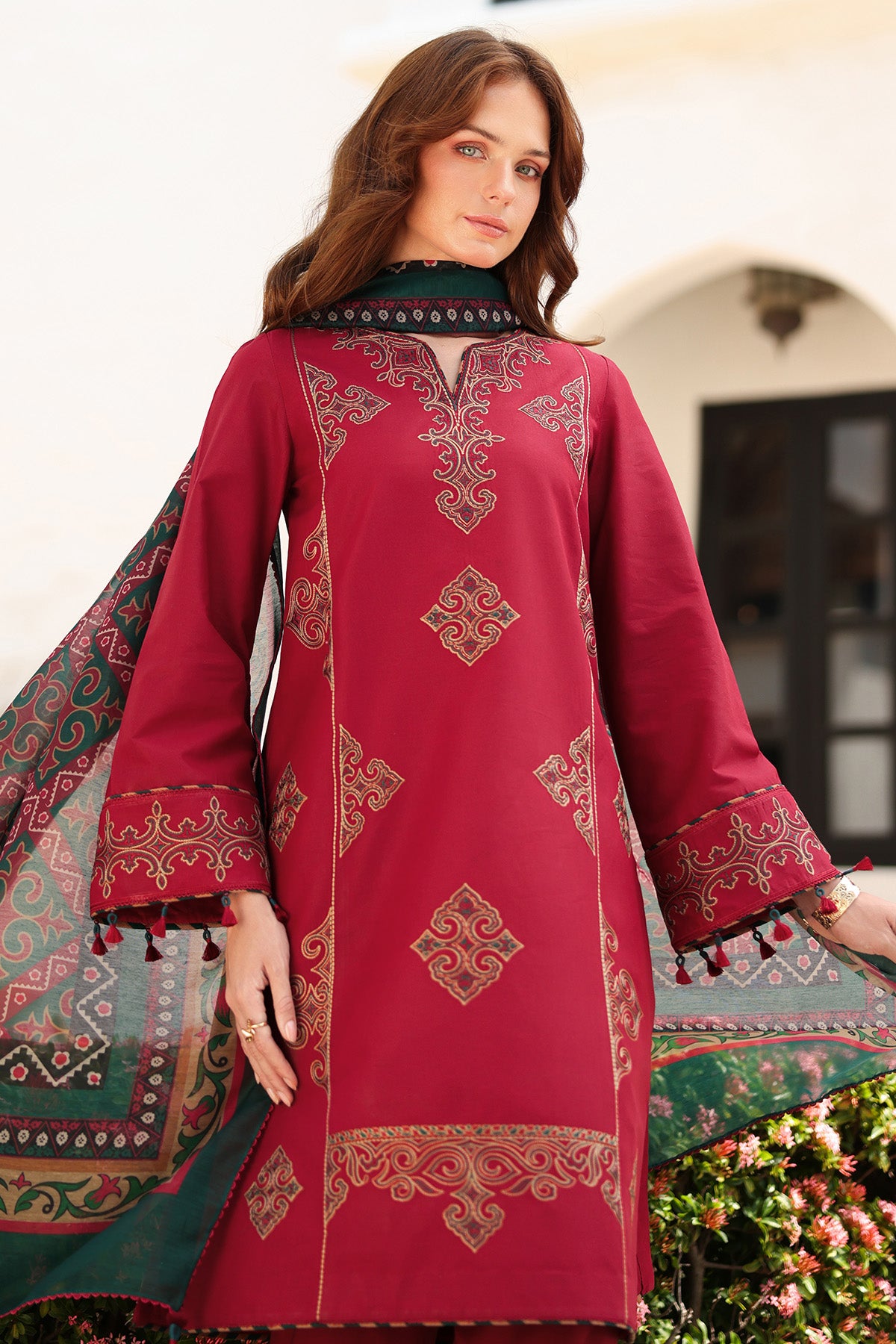 EMBROIDERED LAWN USE-9217