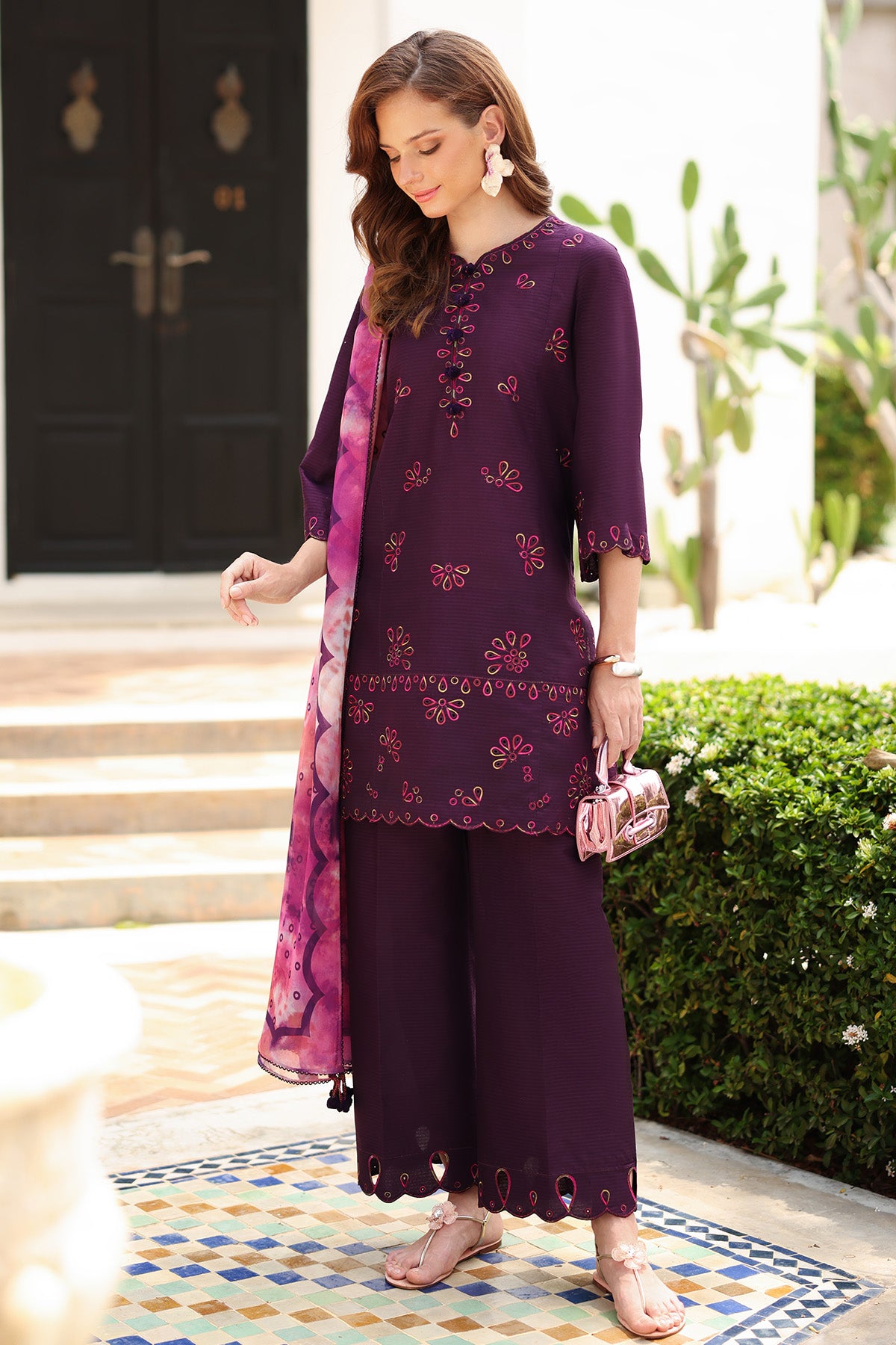EMBROIDERED DOBBY LAWN USE-9226