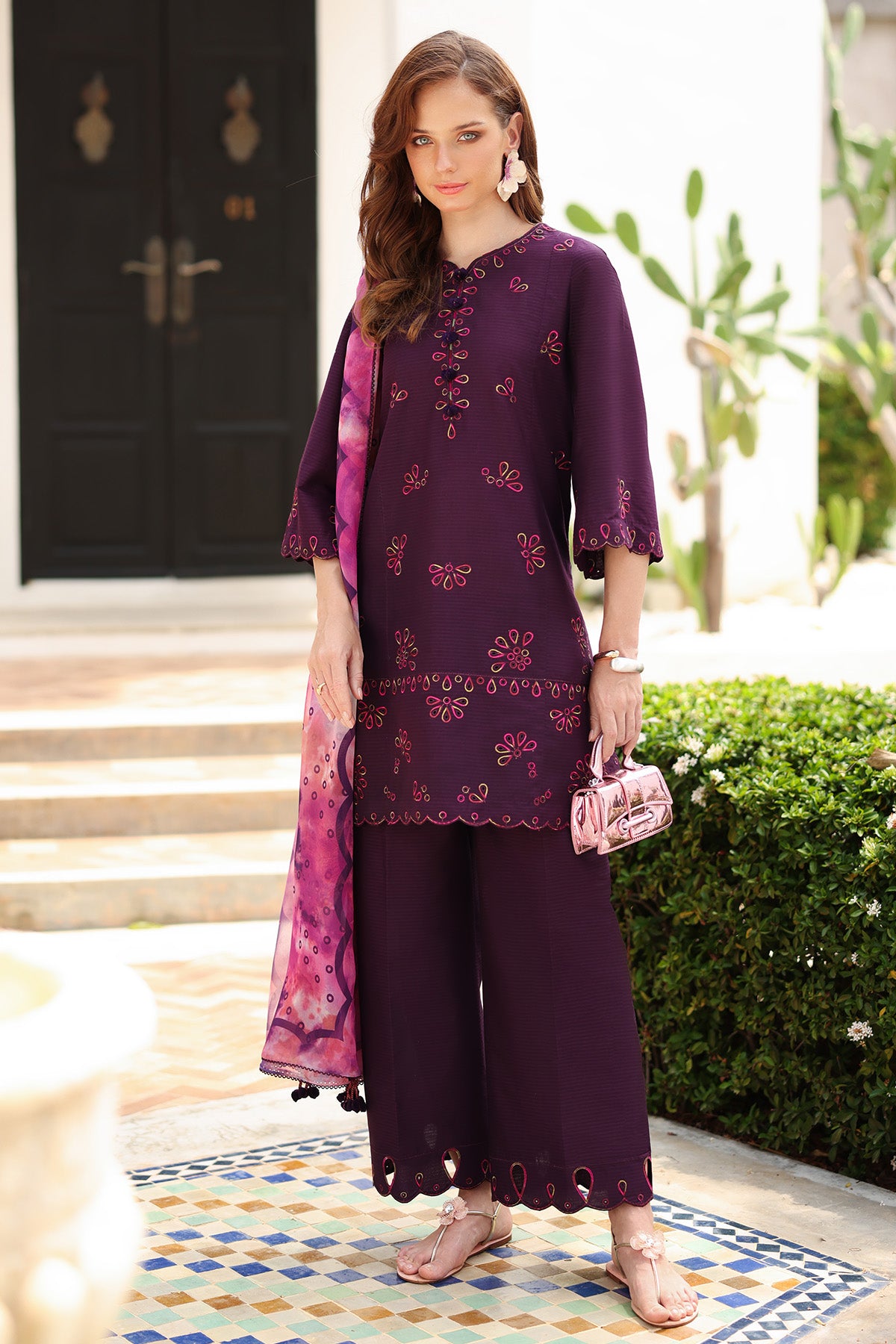 EMBROIDERED DOBBY LAWN USE-9226