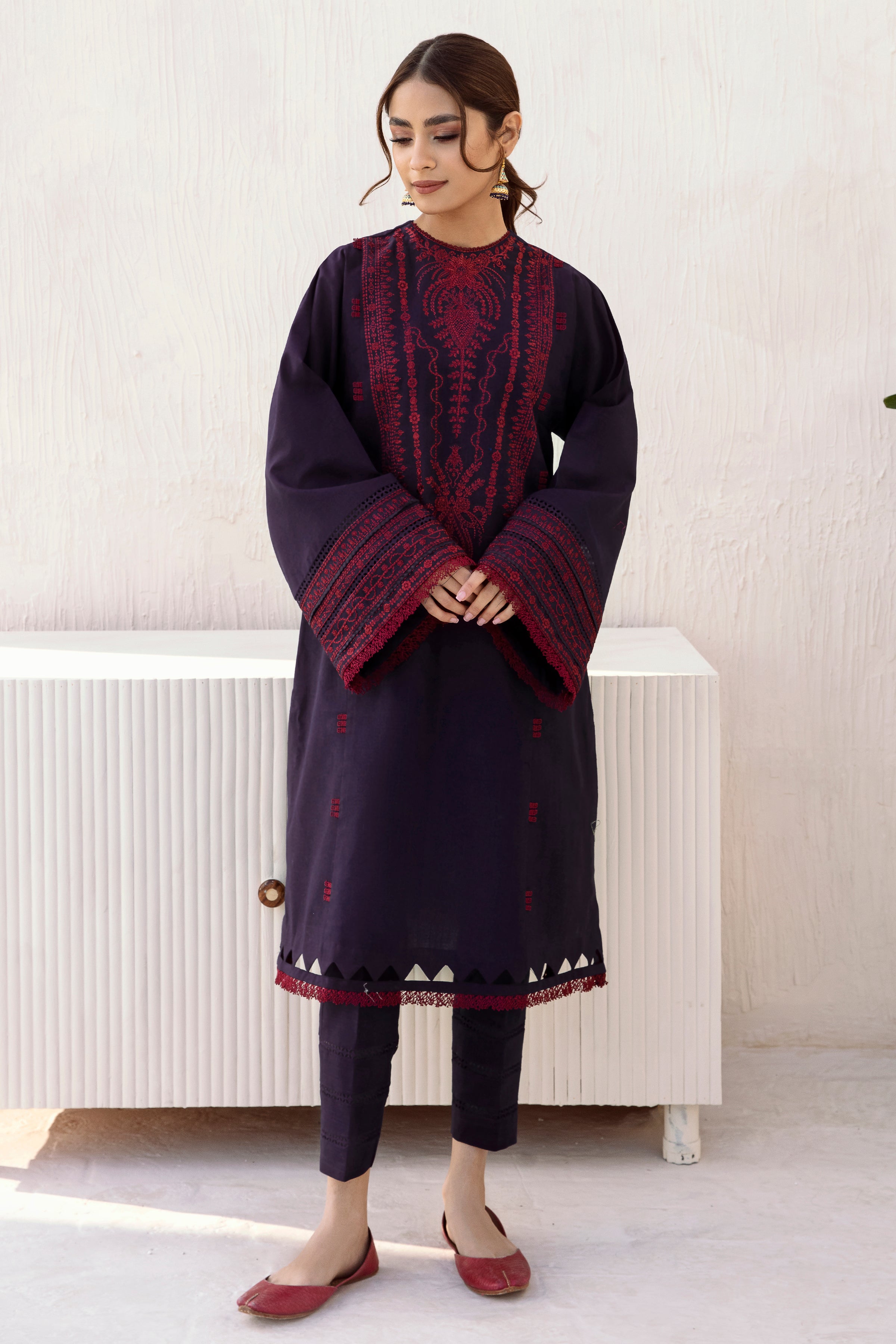 EMBROIDERED KHADDAR UW-0246