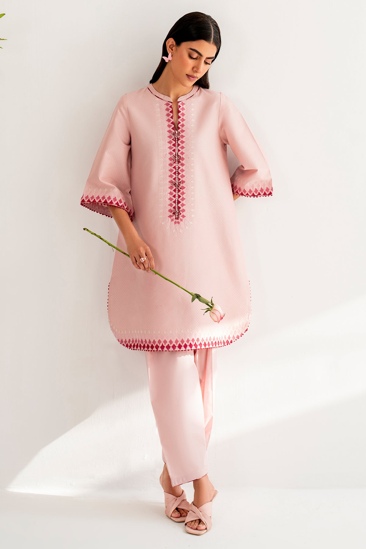 Embroidered Dobby Lawn USE-9268