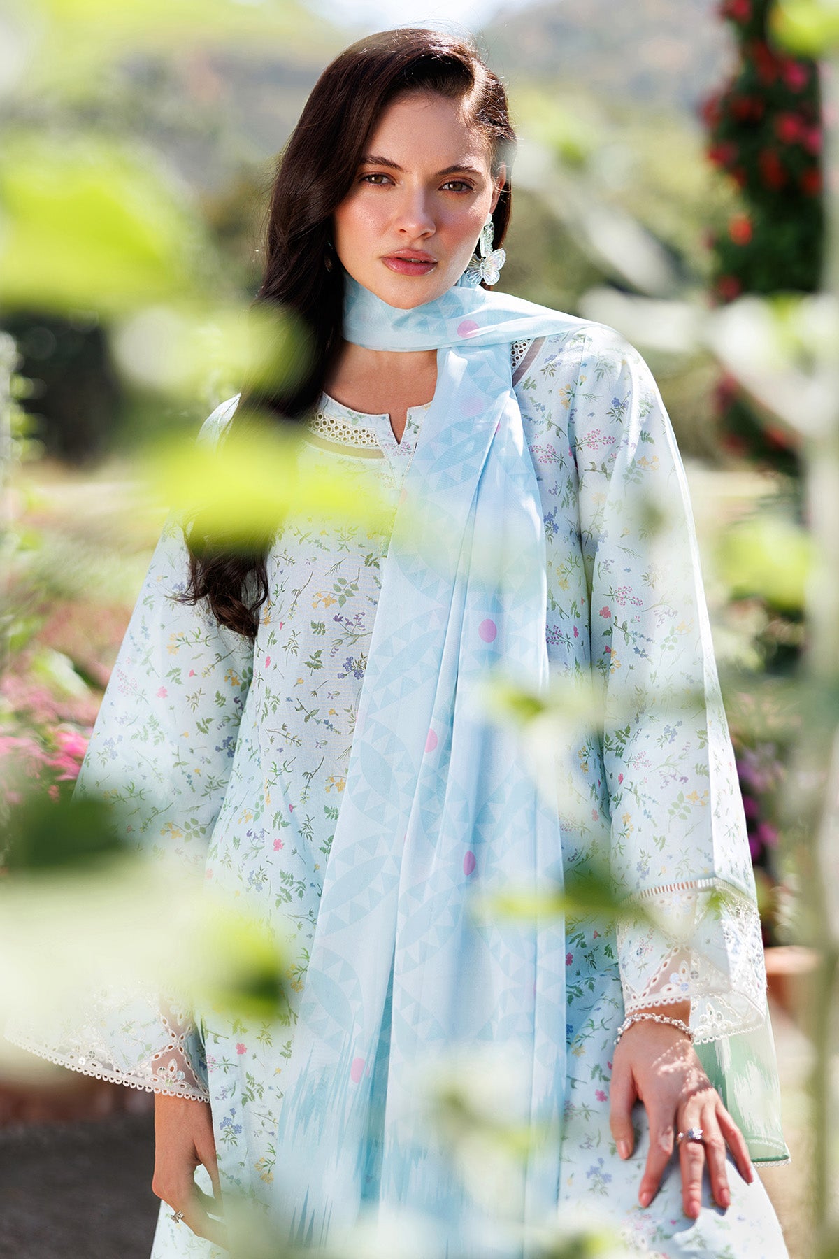 EMBROIDERED LAWN USE-9305