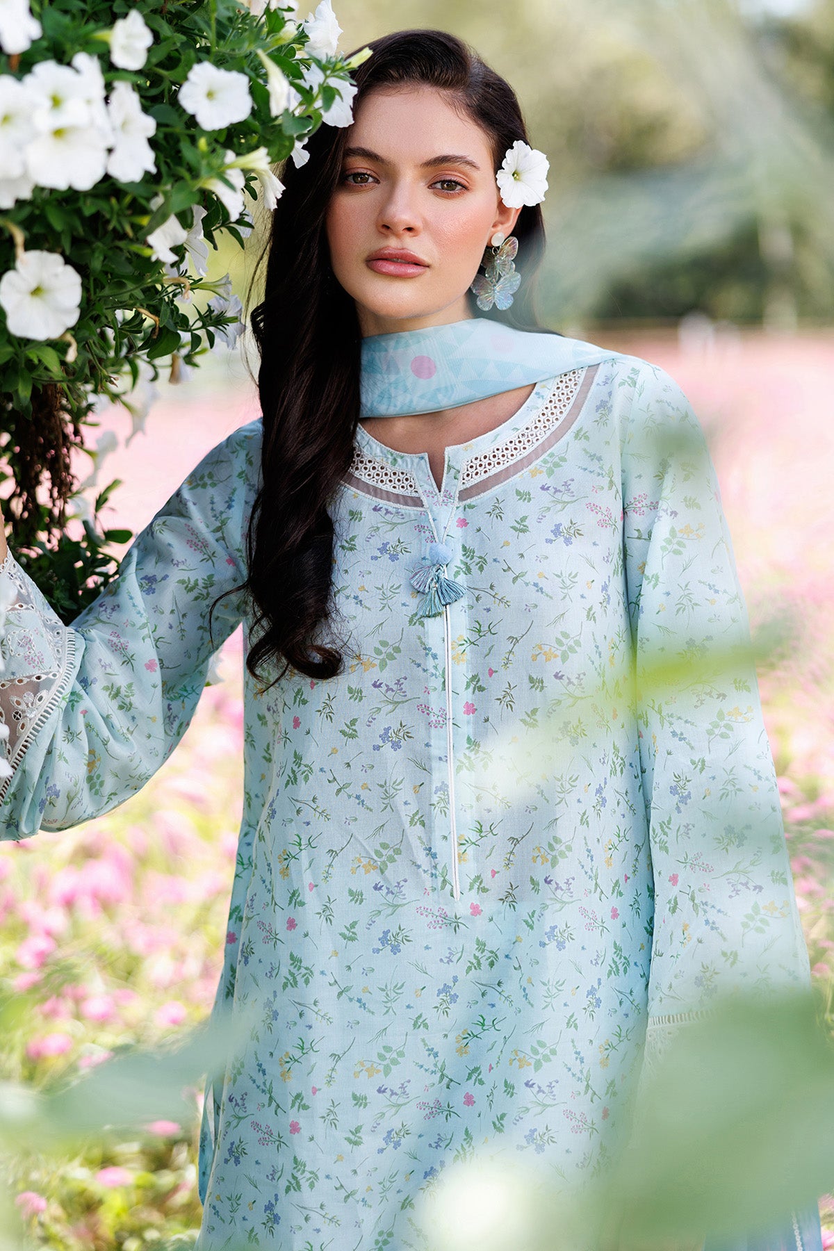 EMBROIDERED LAWN USE-9305