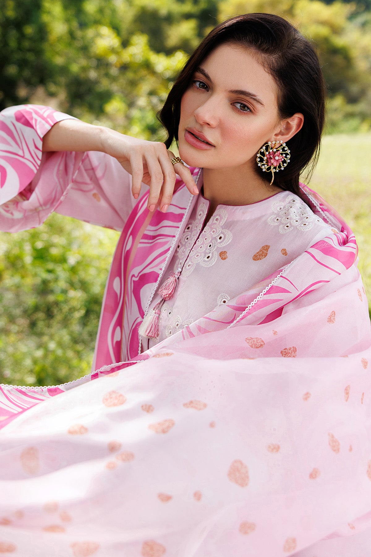 EMBROIDERED LAWN USE-9296
