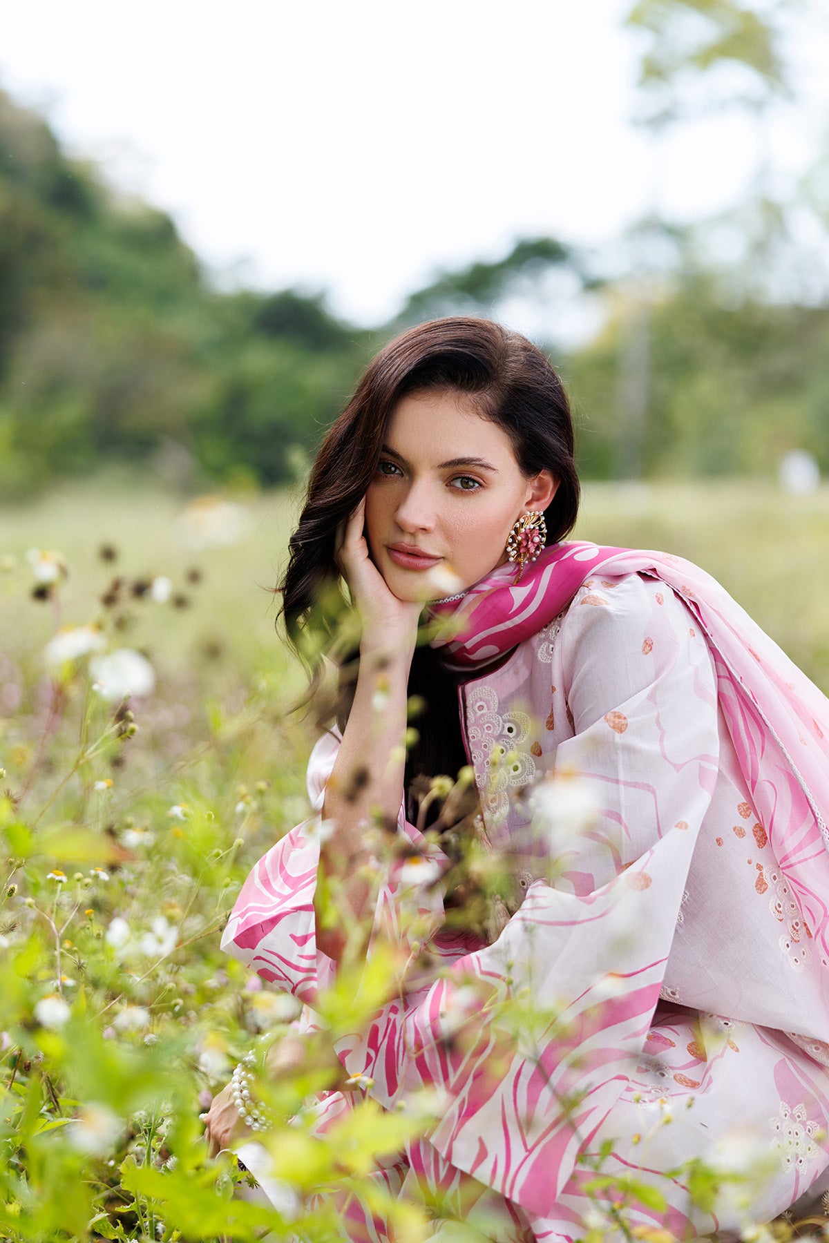 EMBROIDERED LAWN USE-9296