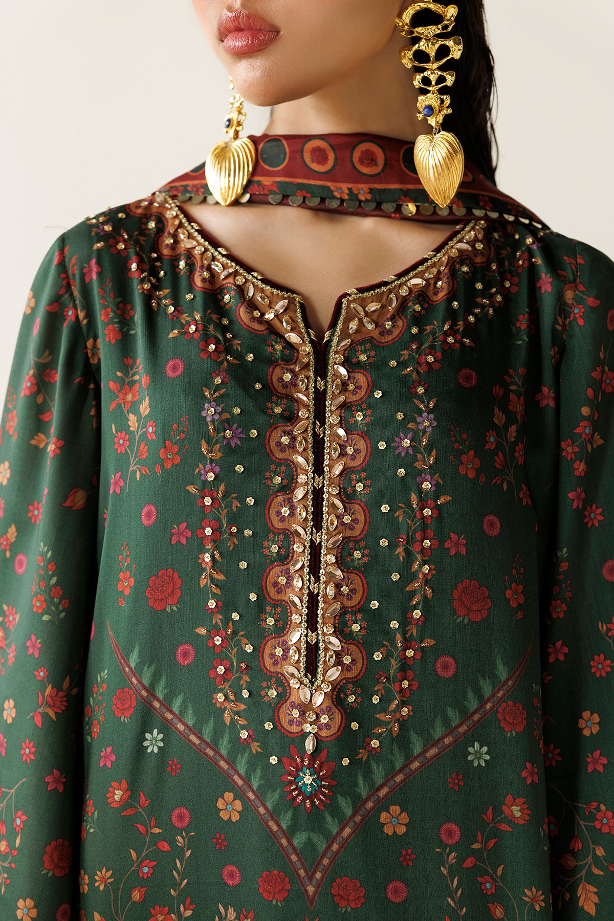EMBROIDERED RAW SILK OR26-D01