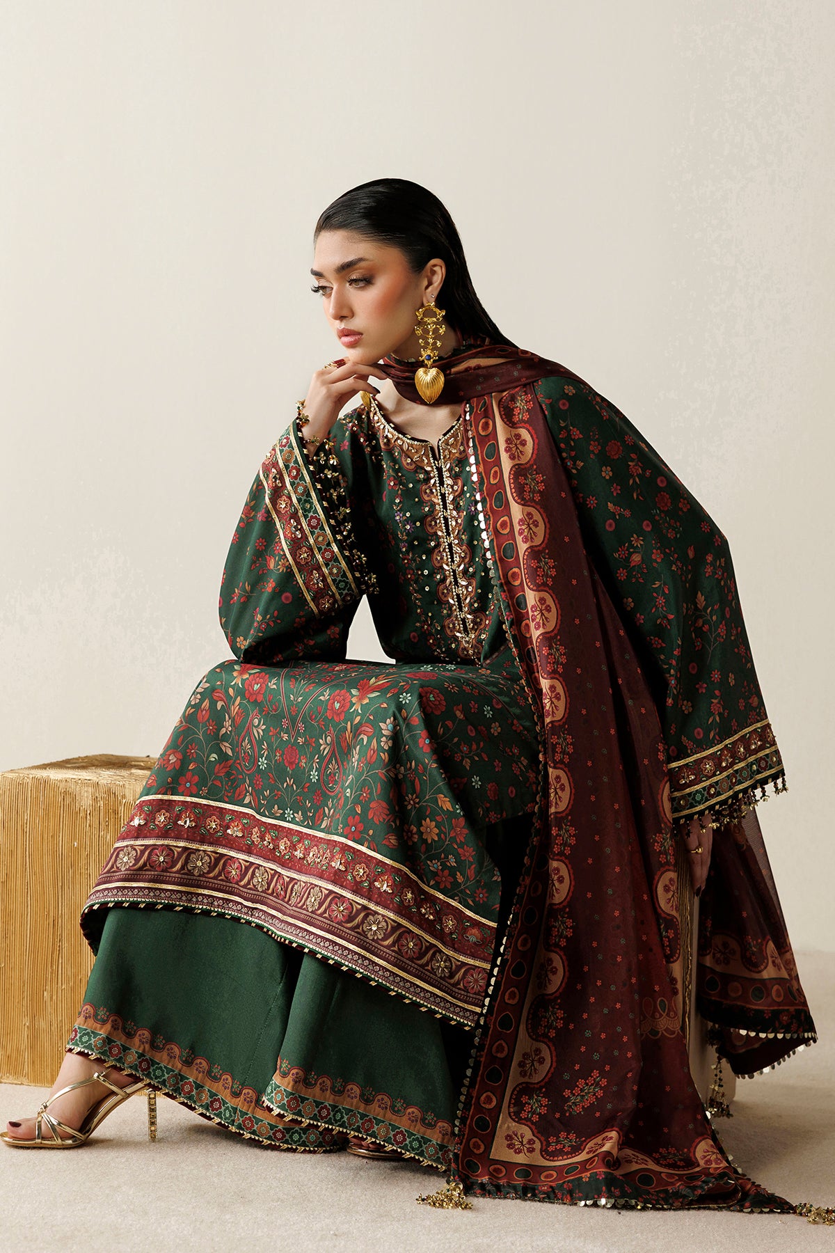 EMBROIDERED RAW SILK OR26-D01