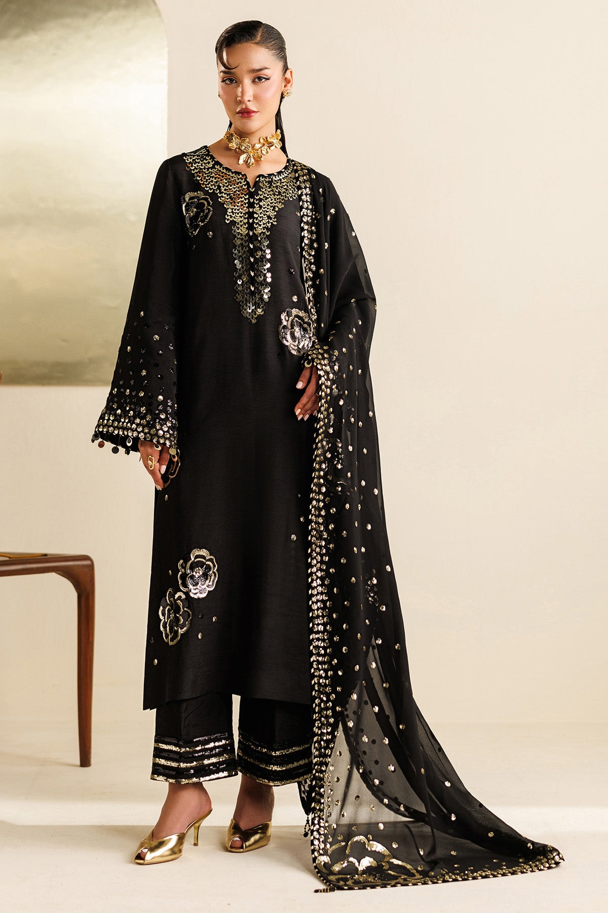 Embroidered Raw Silk UR-7065