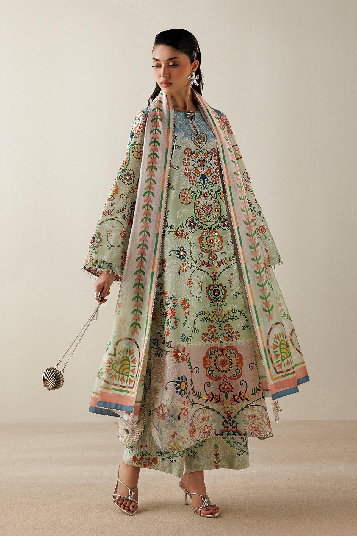 EMBROIDERED RAW SILK OR26-D10