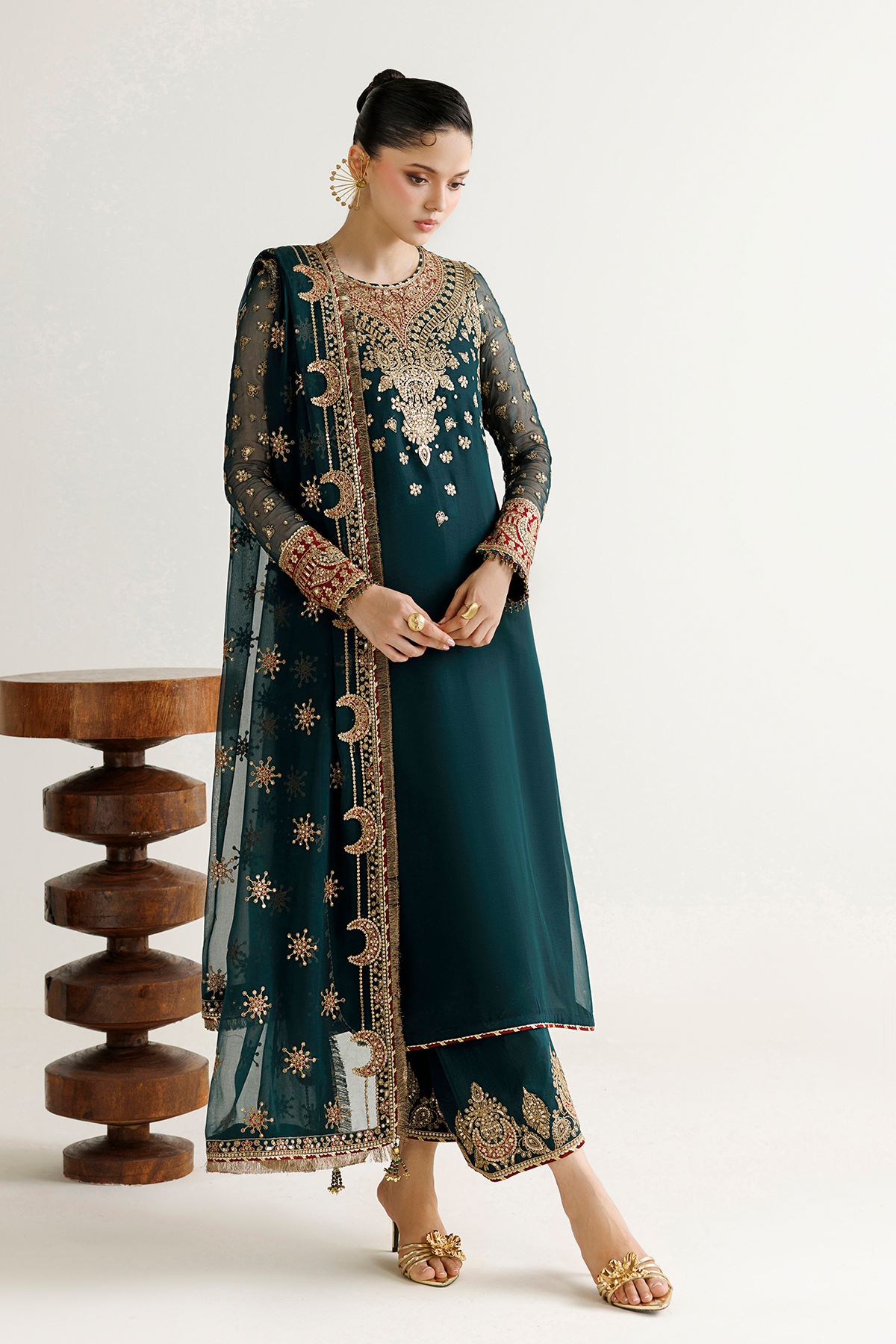 EMBROIDERED CHIFFON UC-3139