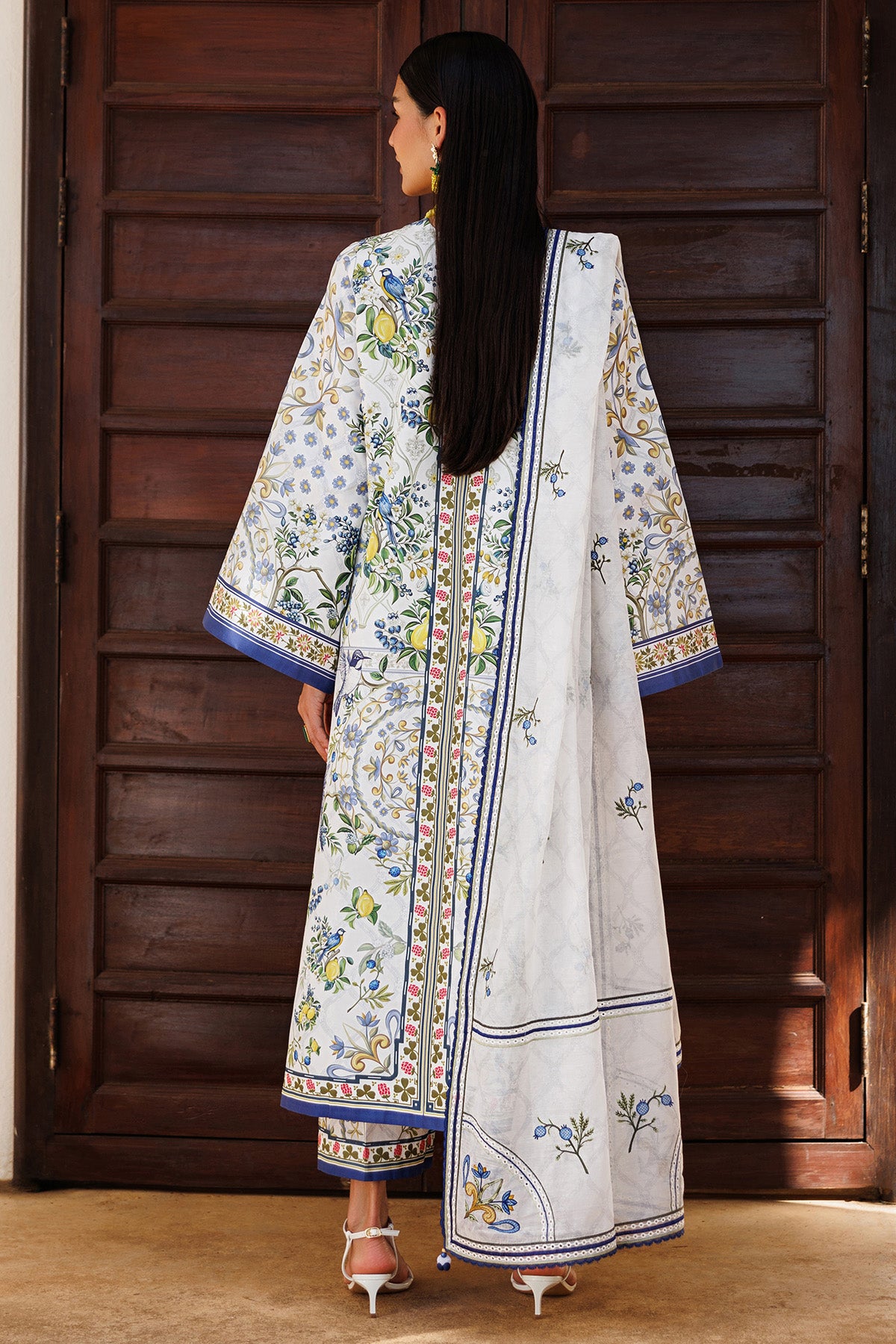 EMBROIDERED LAWN USE-9302