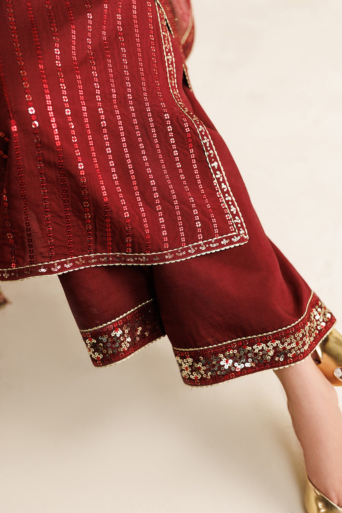 Embroidered Raw Silk UR-7070