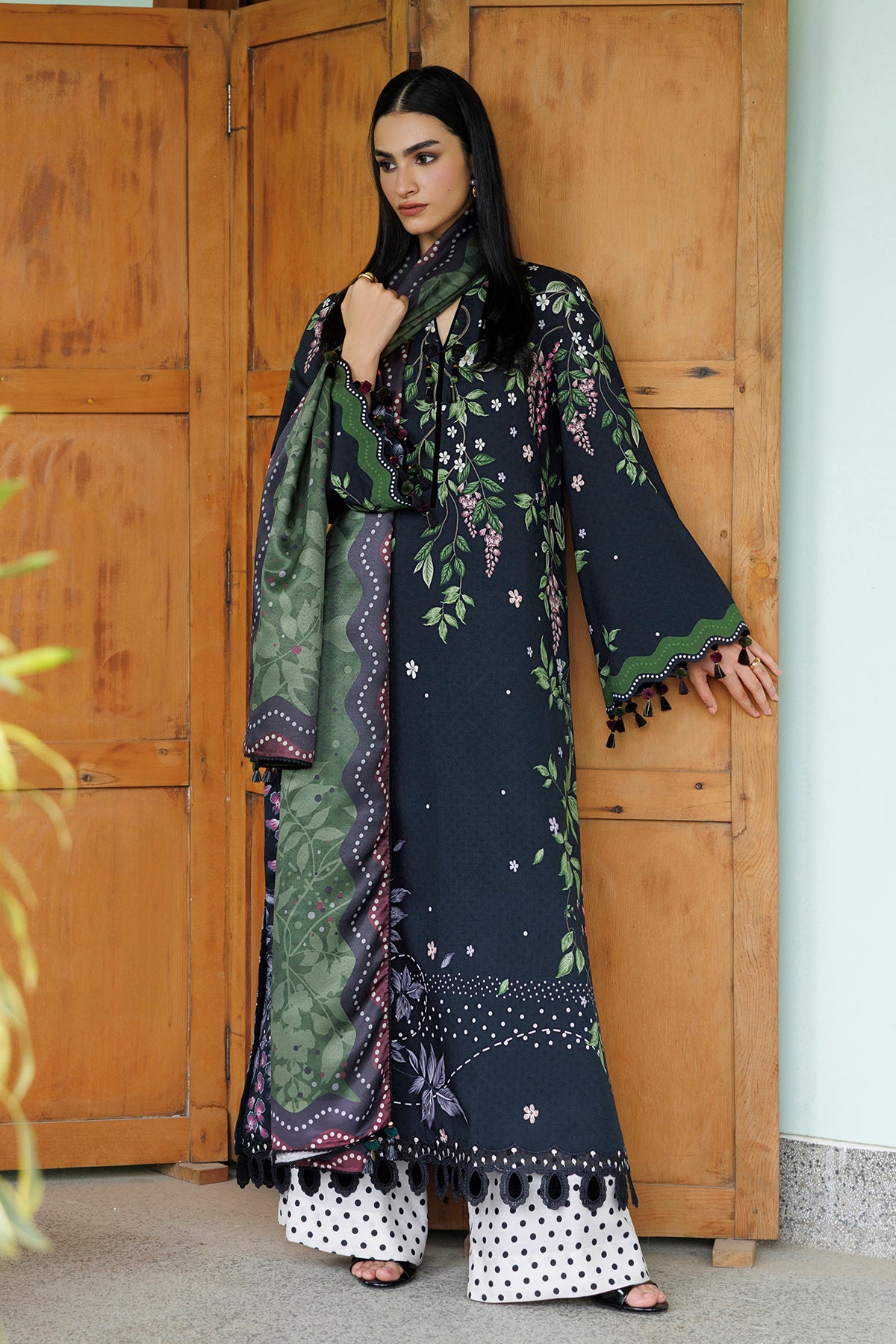 EMBROIDERED PREMIUM VISCOSE UW-0269