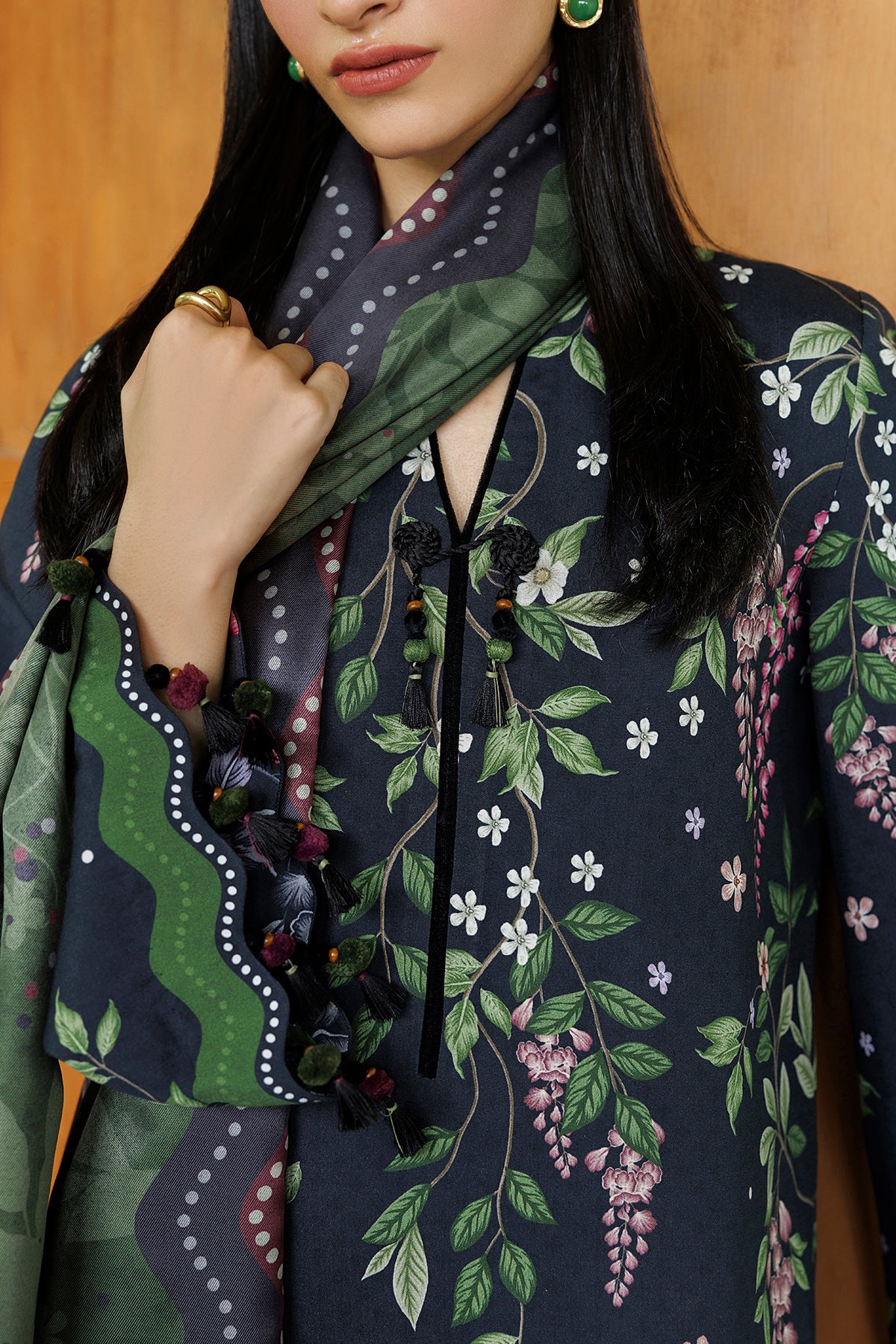 EMBROIDERED PREMIUM VISCOSE UW-0269