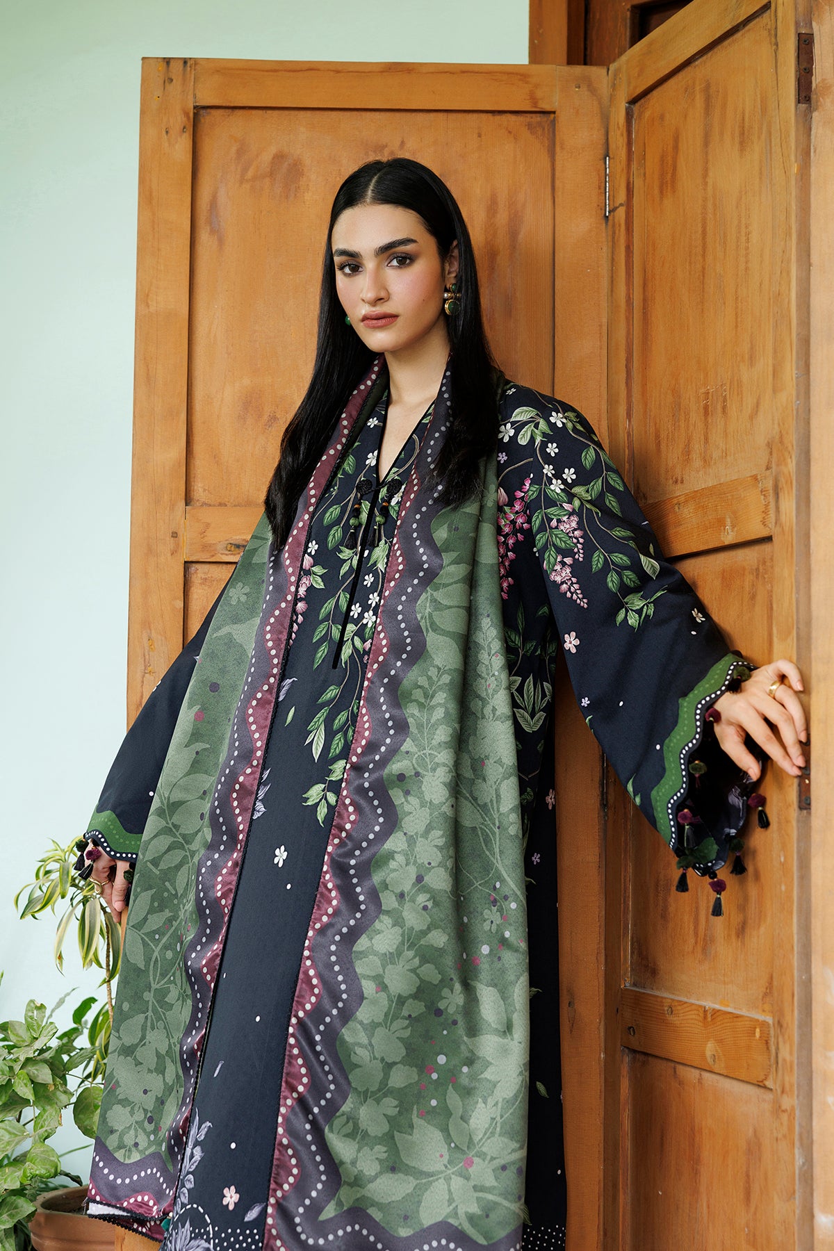 EMBROIDERED PREMIUM VISCOSE UW-0269