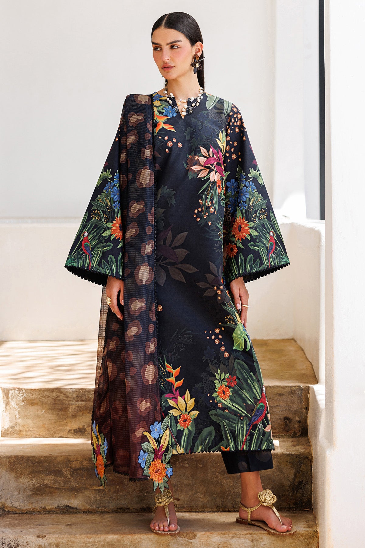 EMBROIDERED LAWN USE-9310