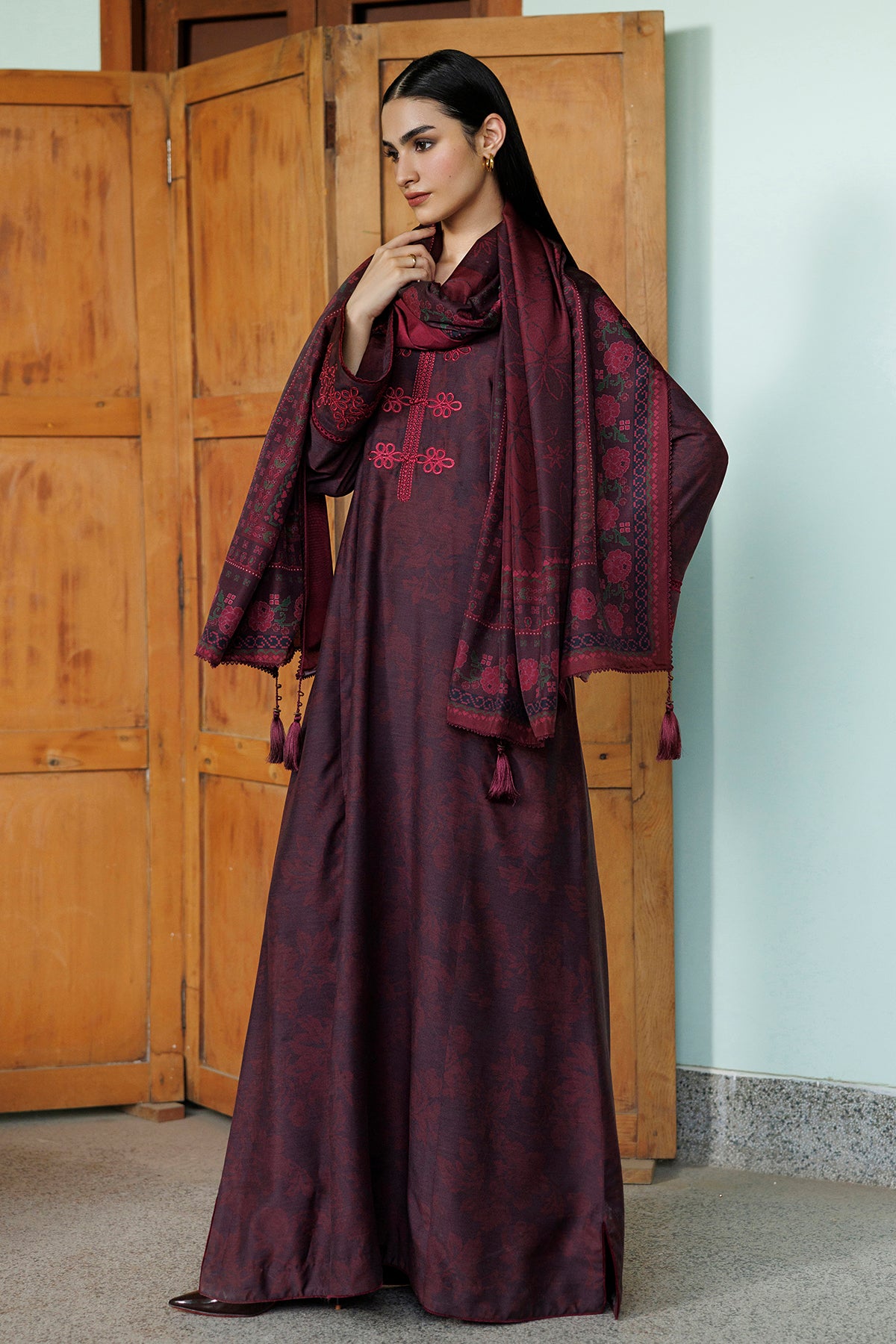EMBROIDERED PREMIUM VISCOSE UW-0249