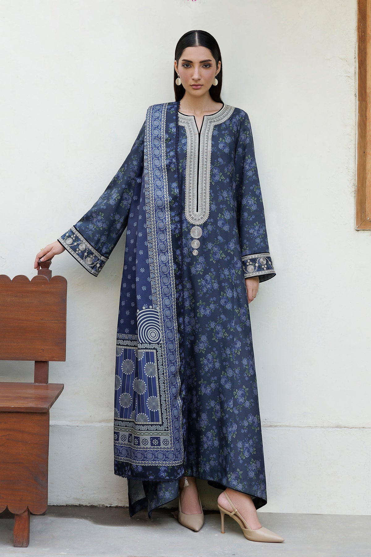 EMBROIDERED PREMIUM VISCOSE UW-0248
