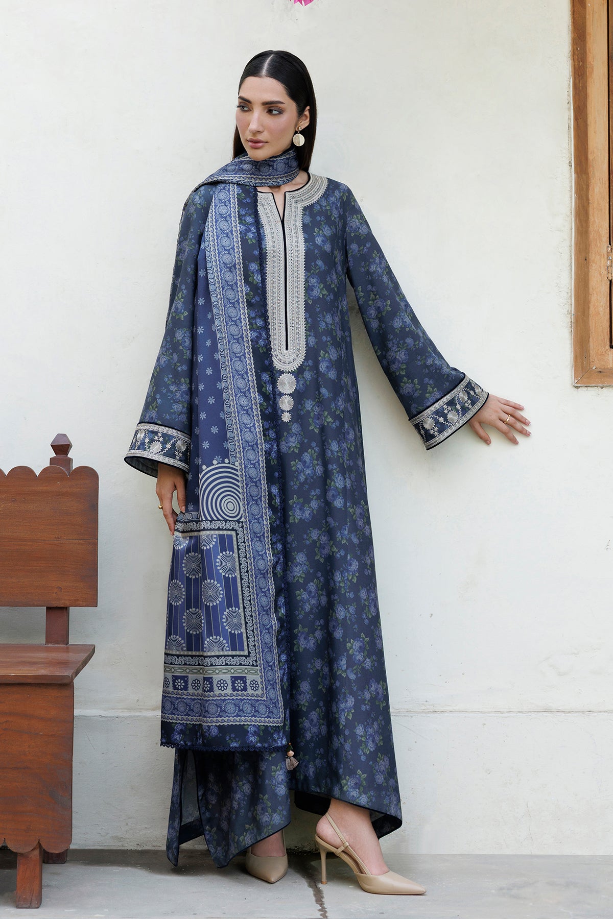 EMBROIDERED PREMIUM VISCOSE UW-0248
