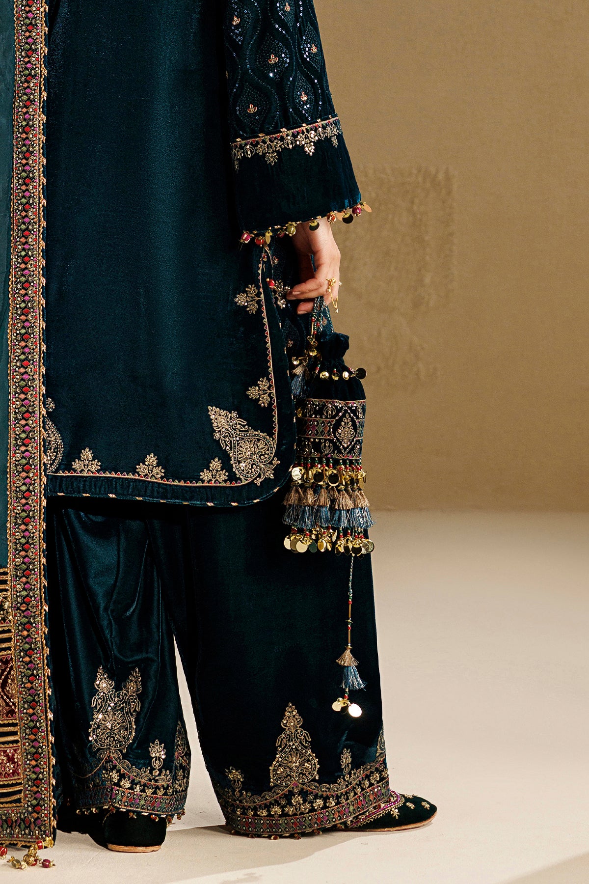 Embroidered Velvet Embellished Bag D-02