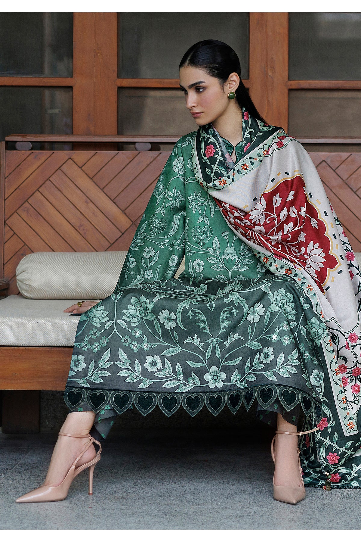EMBROIDERED PREMIUM VISCOSE UW-0273