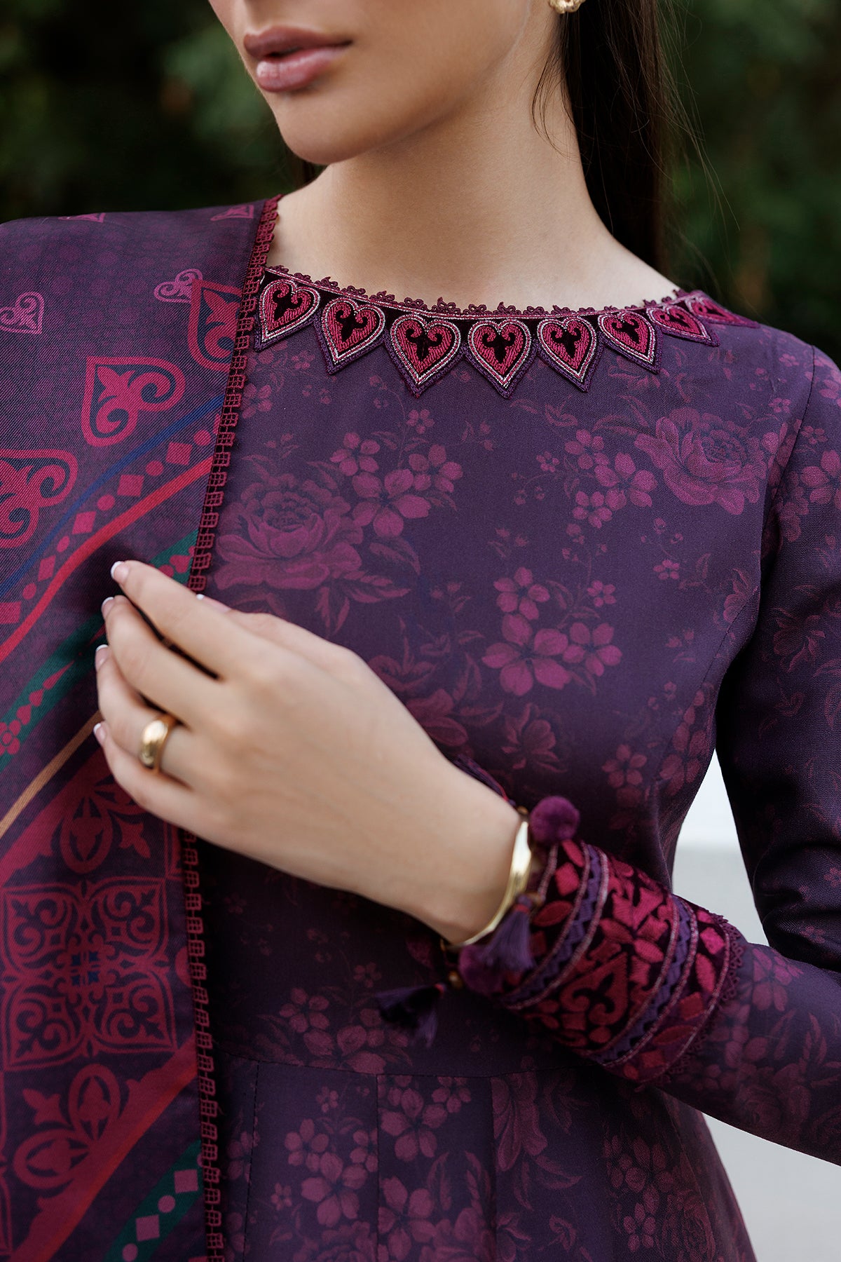 EMBROIDERED PREMIUM VISCOSE UW-0260