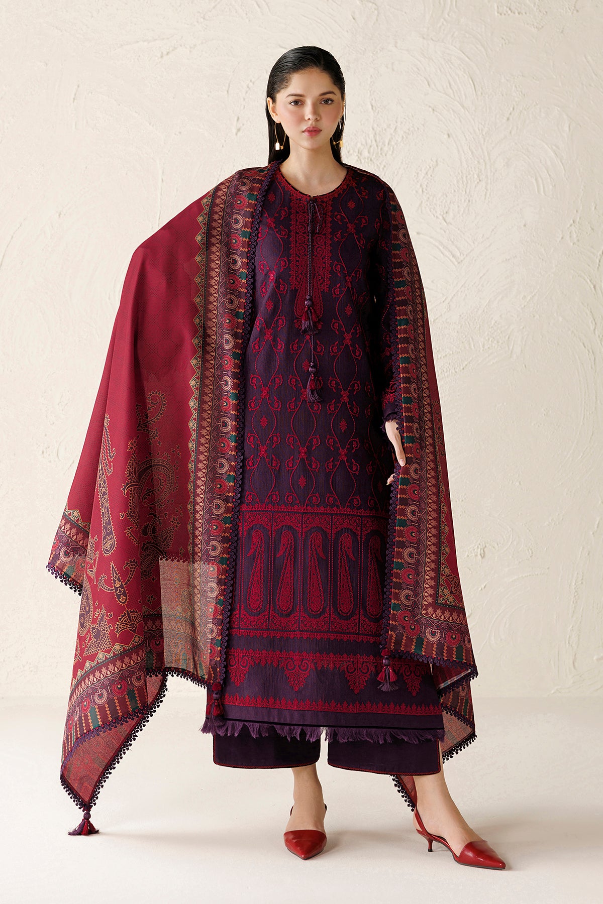 EMBROIDERED PREMIUM KHADDAR UW-0293
