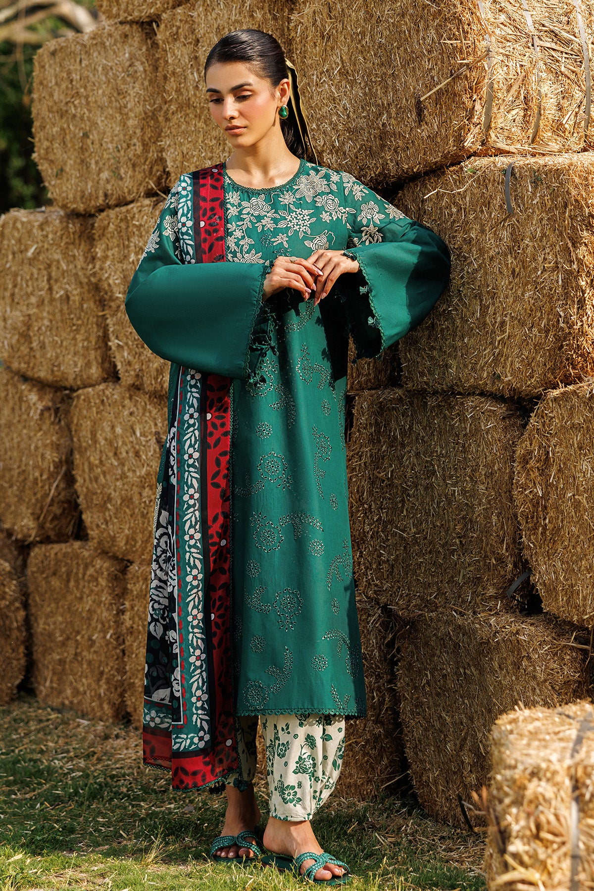 EMBROIDERED LAWN USE-9330