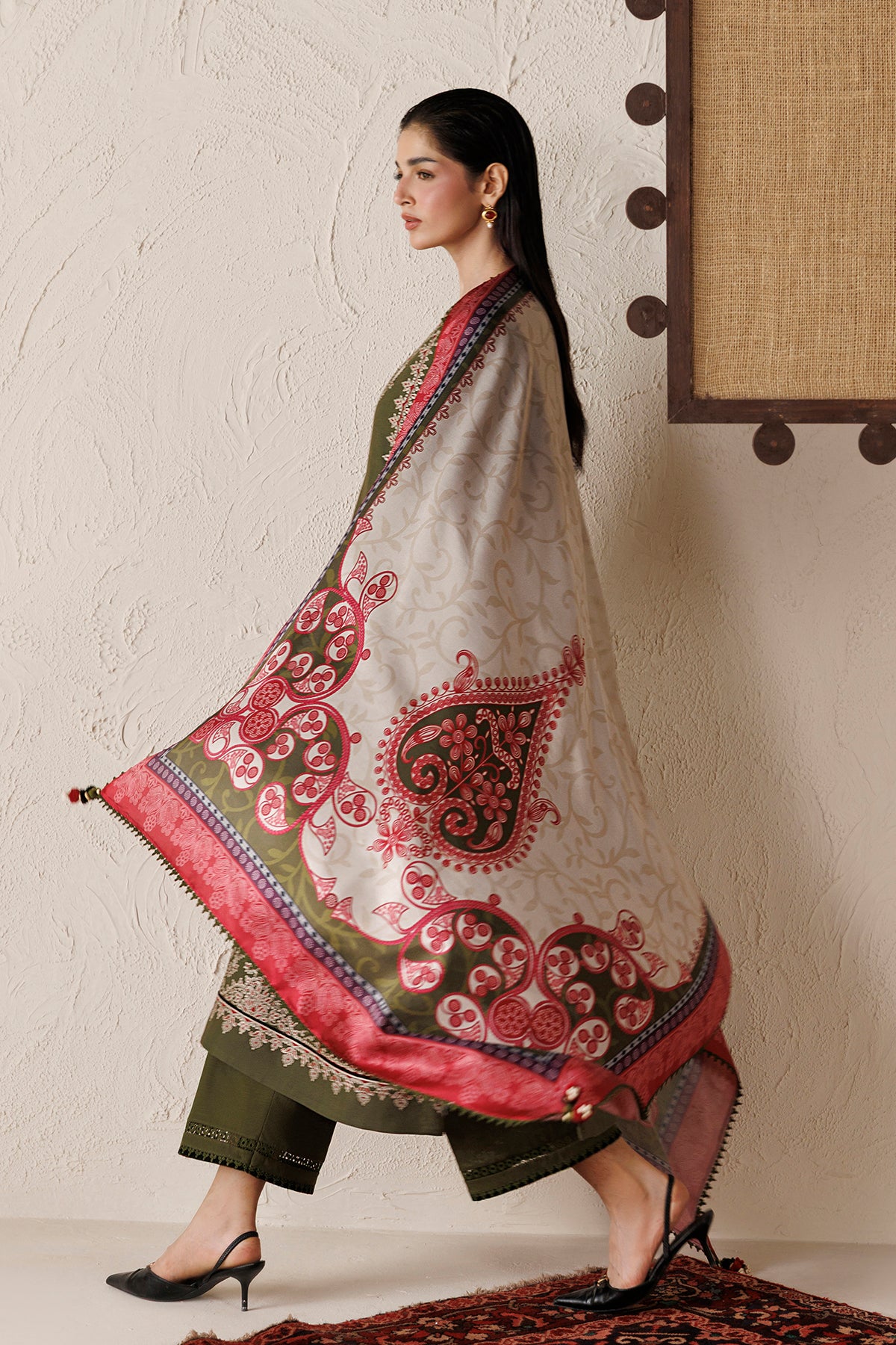 EMBROIDERED PREMIUM KHADDAR UW-0255