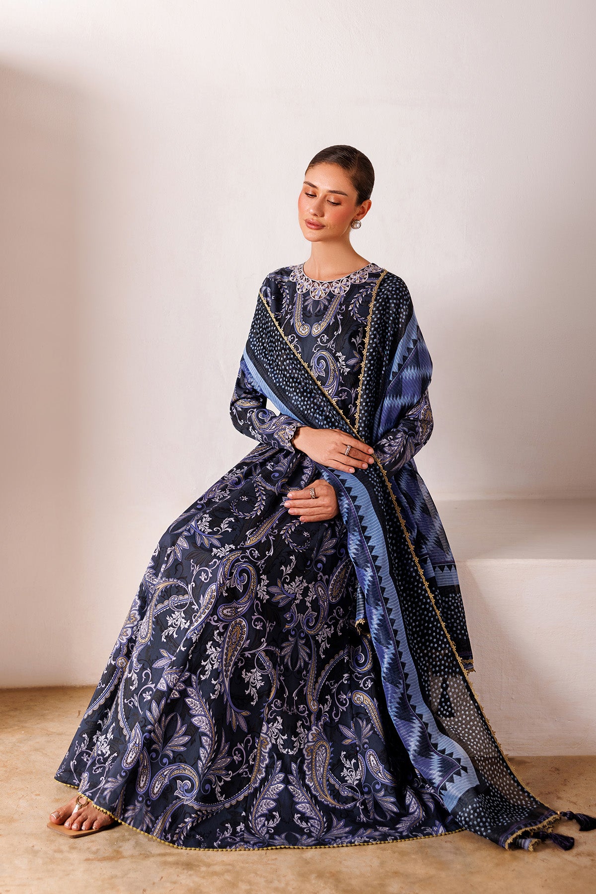 EMBROIDERED LAWN RTW-1286