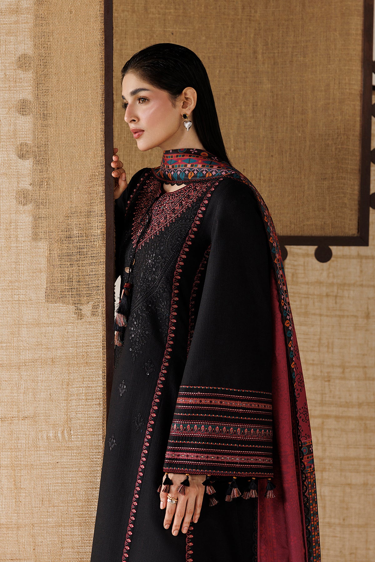EMBROIDERED PREMIUM KHADDAR UW-0253