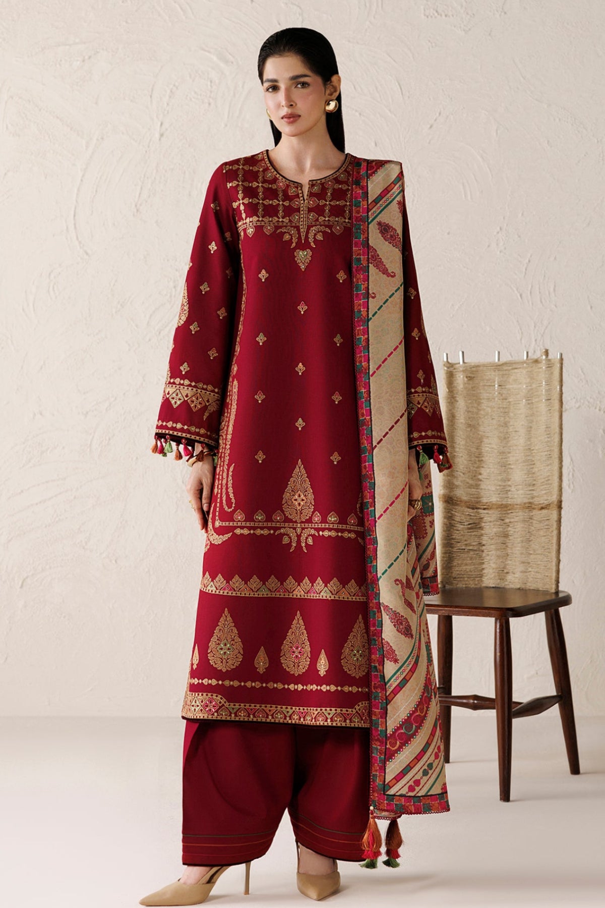 EMBROIDERED PREMIUM KHADDAR UW-0287