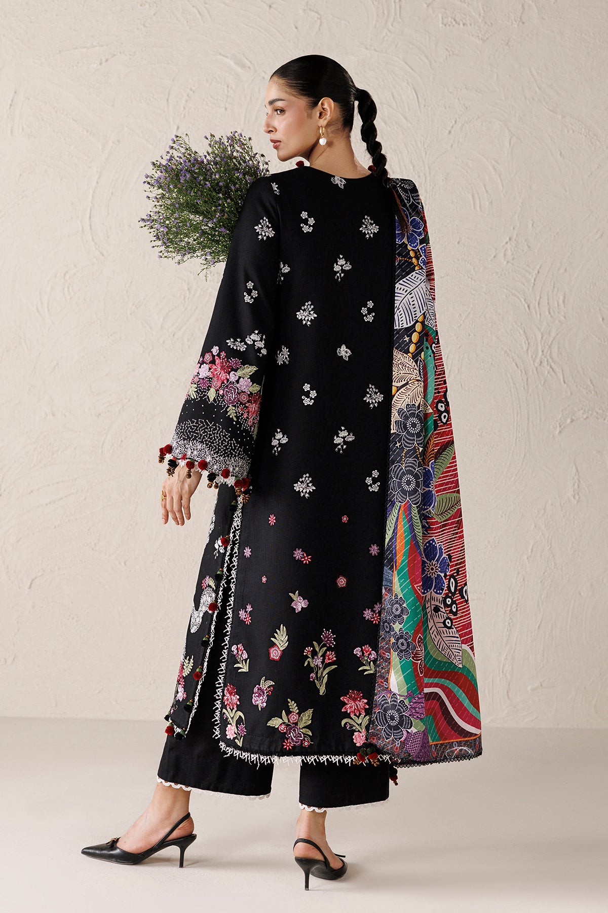 EMBROIDERED PREMIUM KHADDAR UW-0294