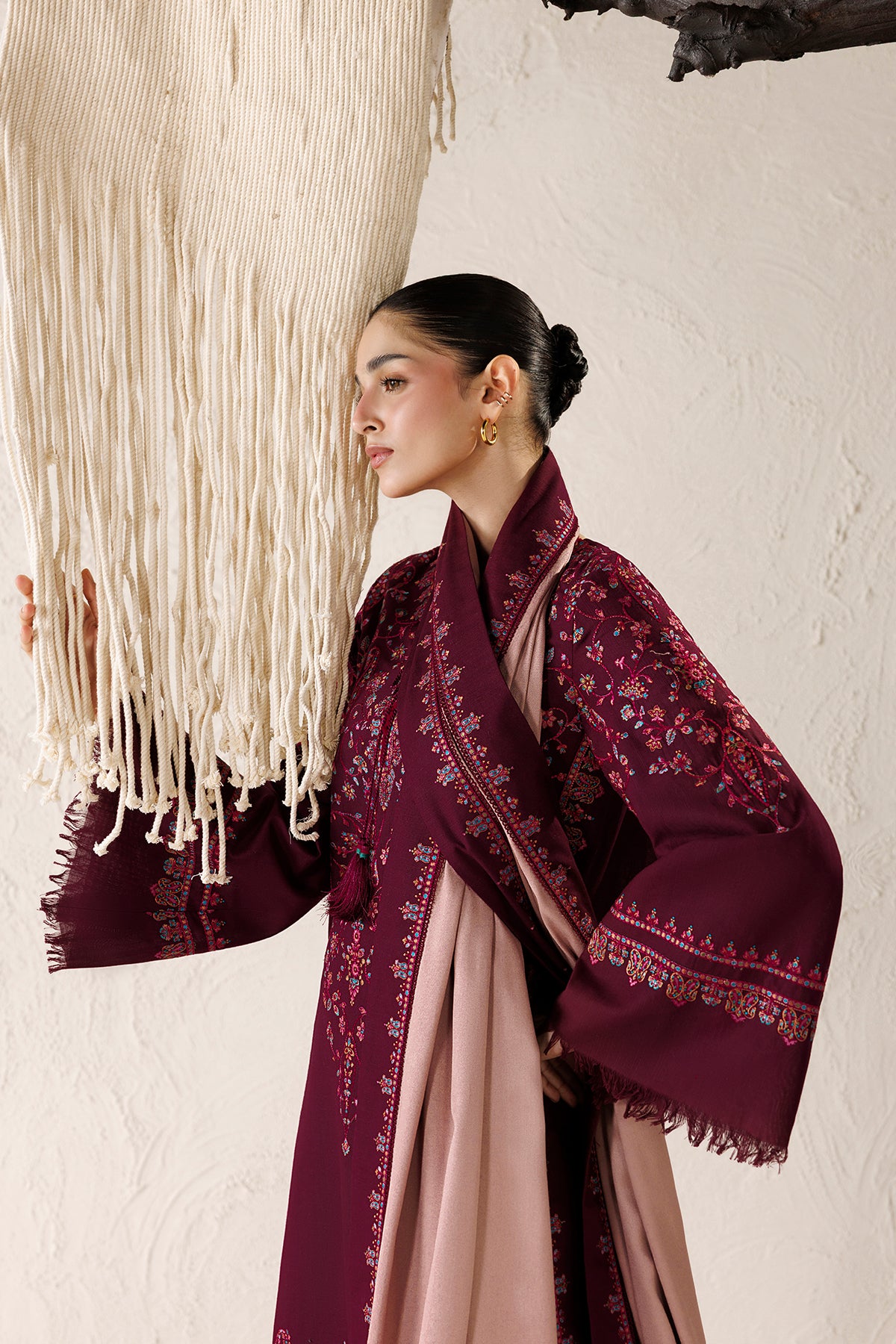 EMBROIDERED PREMIUM KHADDAR UW-0291