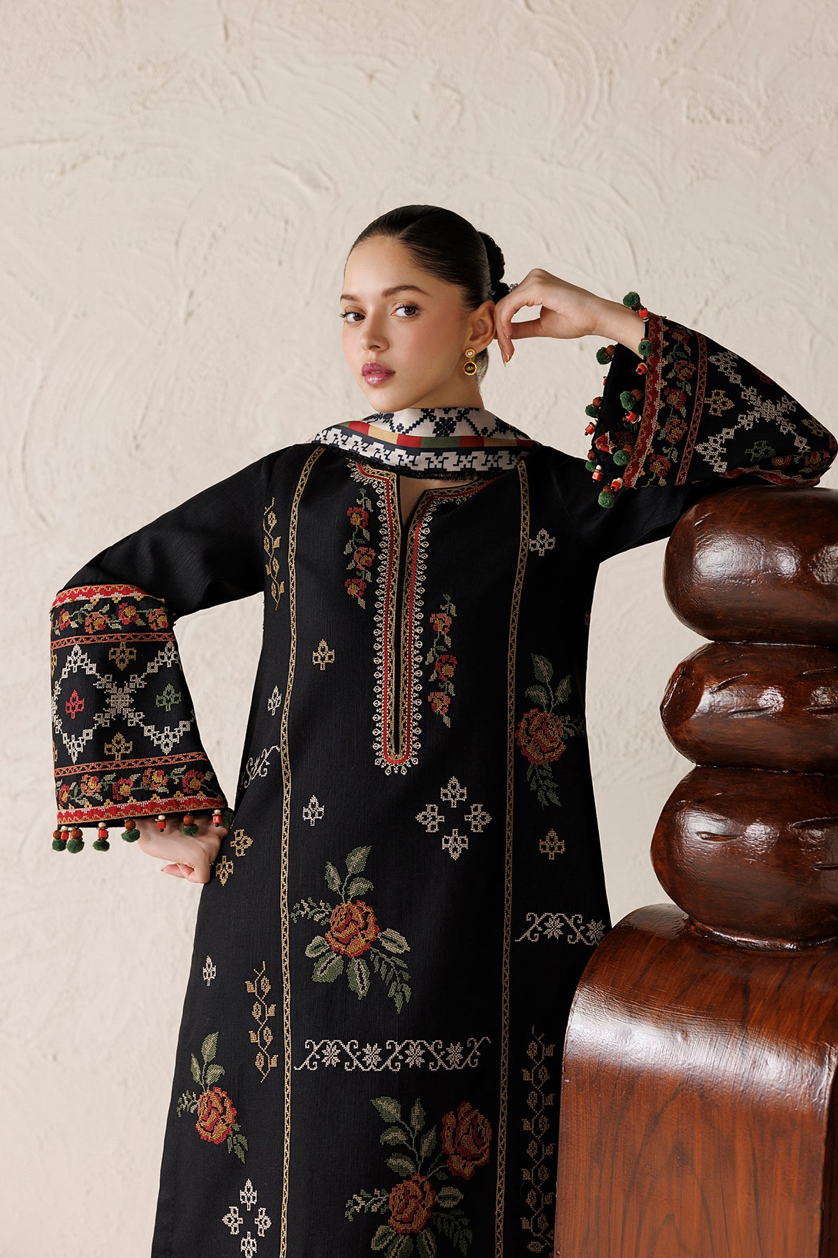 EMBROIDERED PREMIUM KHADDAR UW-0270
