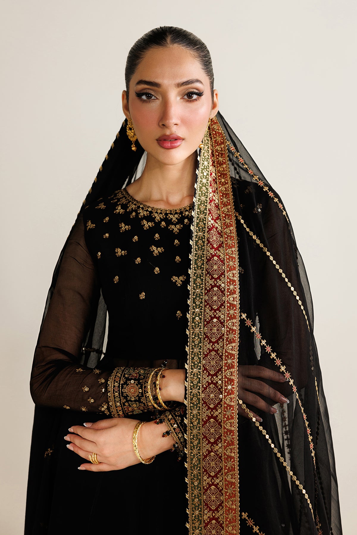 EMBROIDERED CHIFFON UC-3125