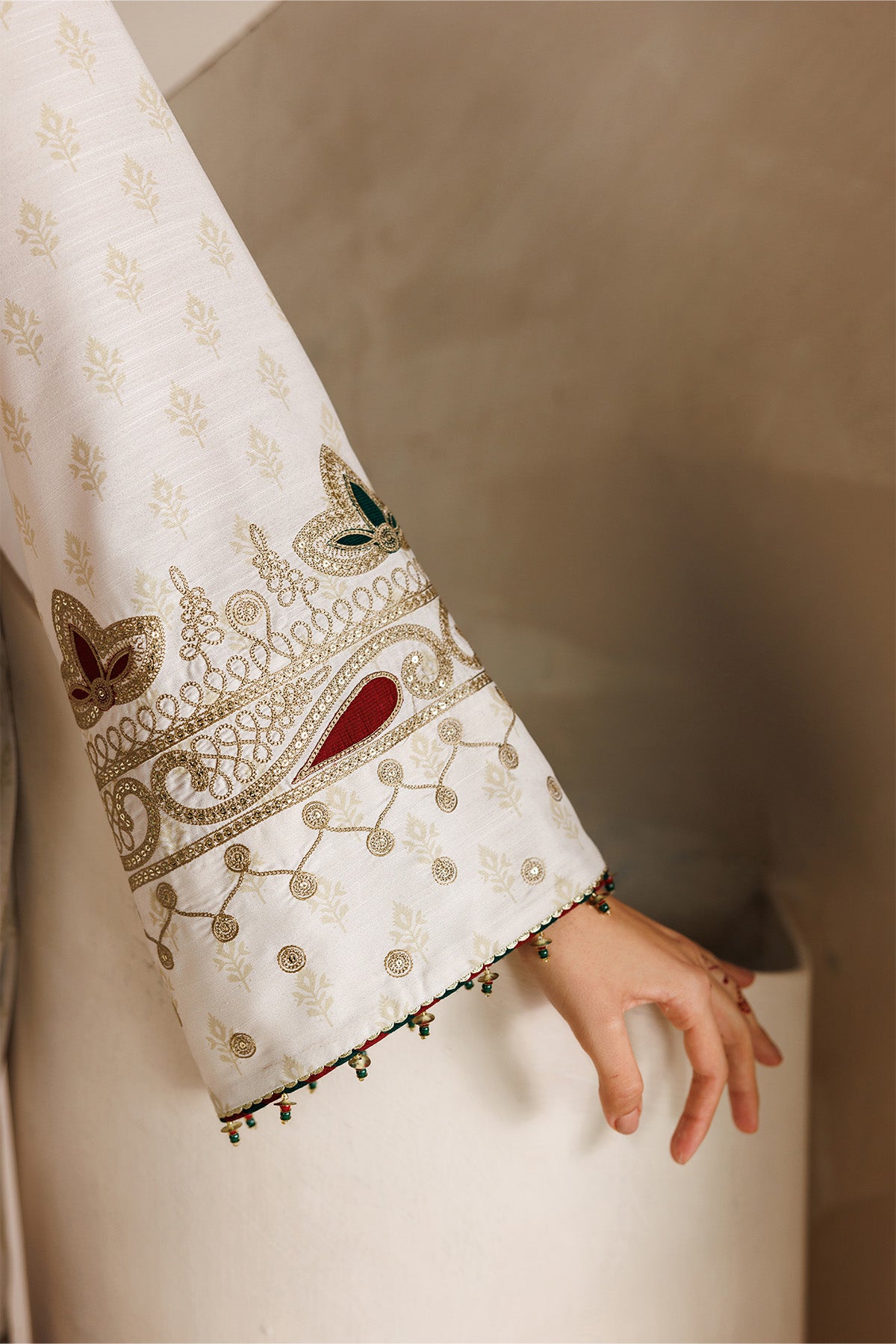EMBROIDERED RAW SILK UR-7085