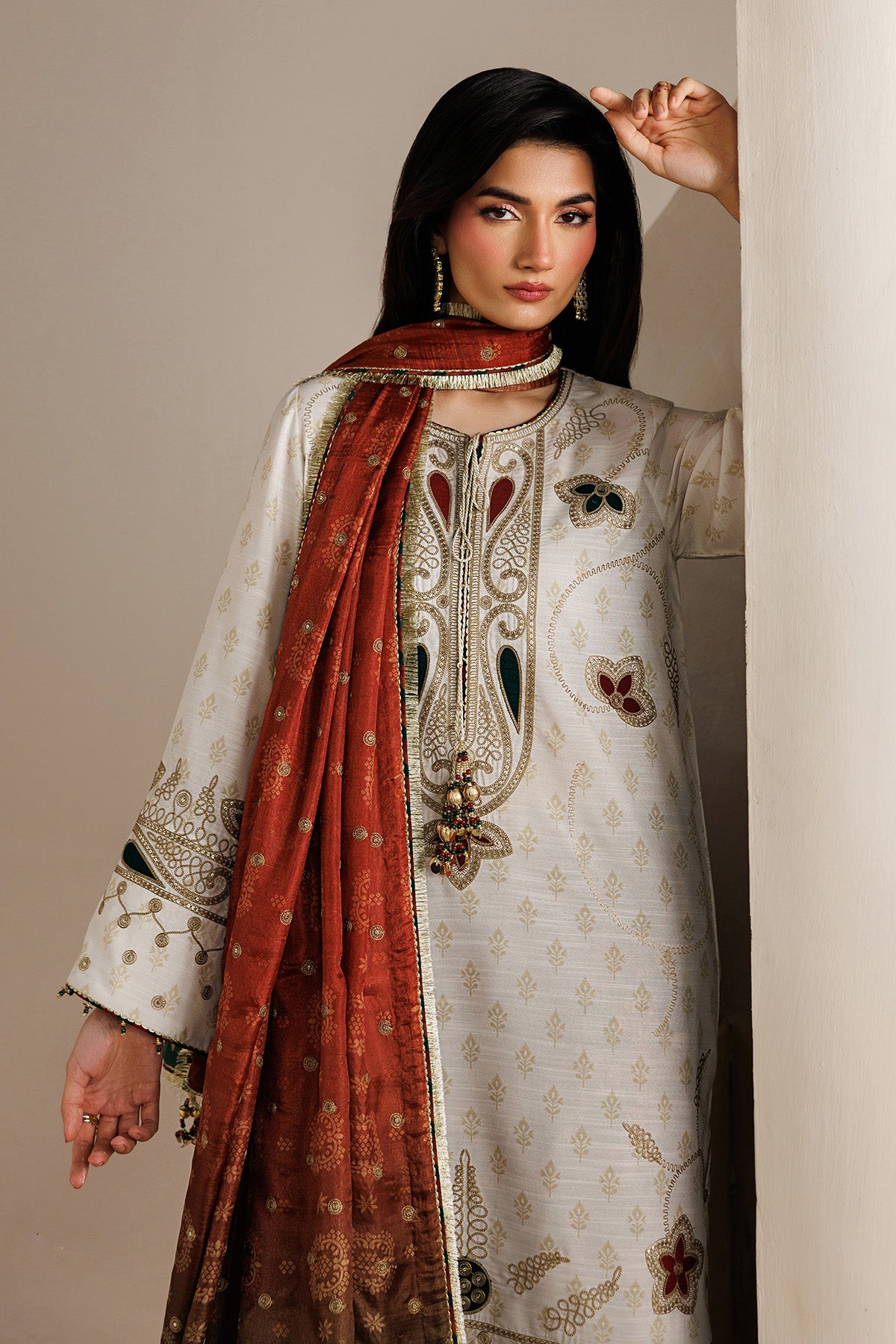 EMBROIDERED RAW SILK UR-7085