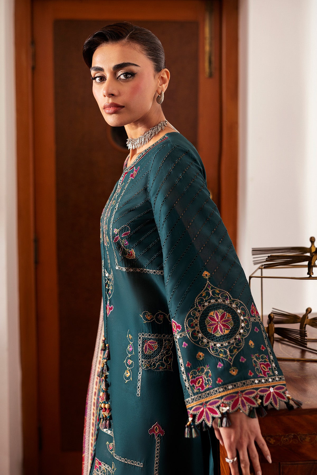 Embroidered Luxury Lawn SL26-D10