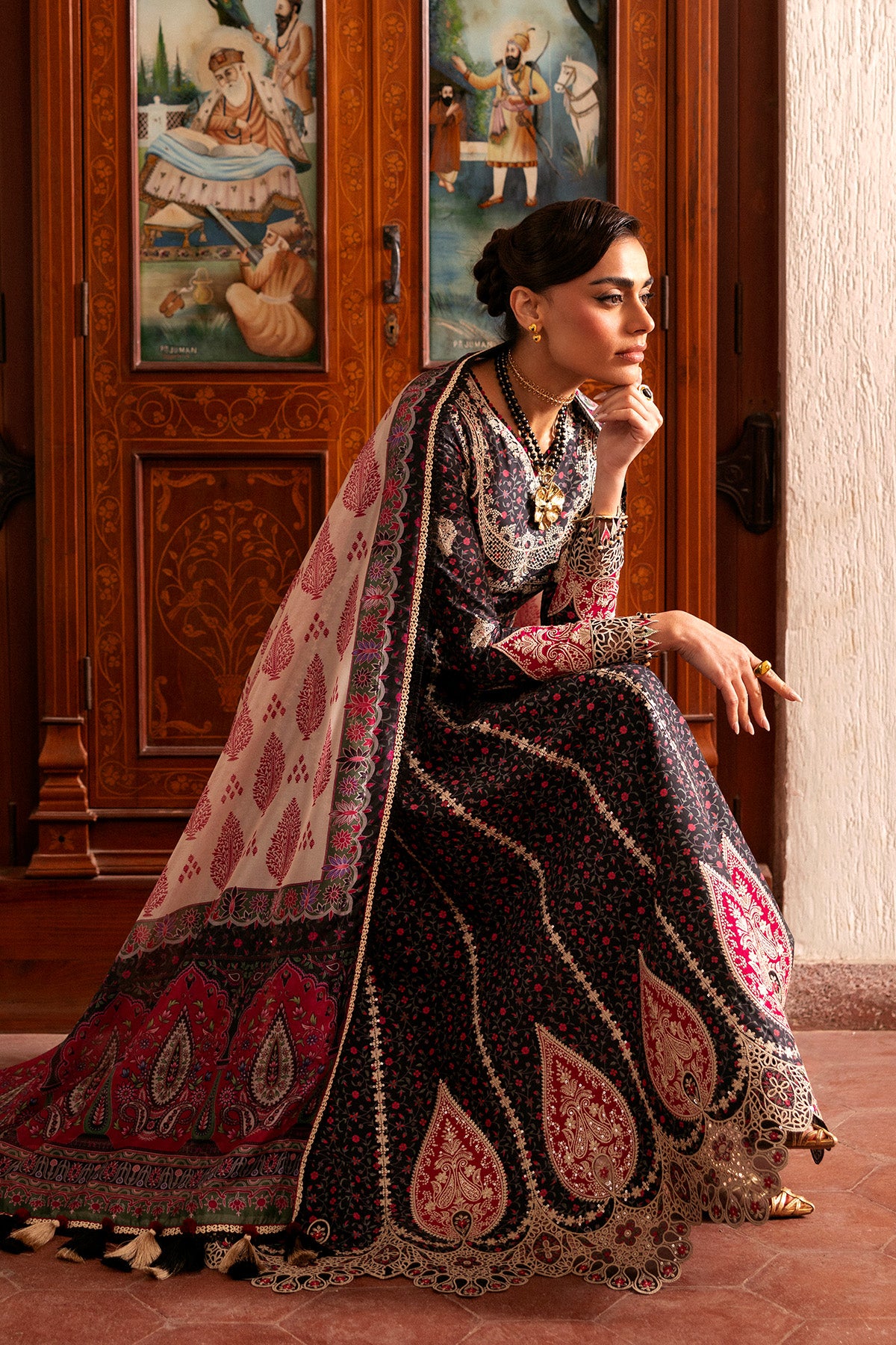 Embroidered Luxury Lawn SL26-D09