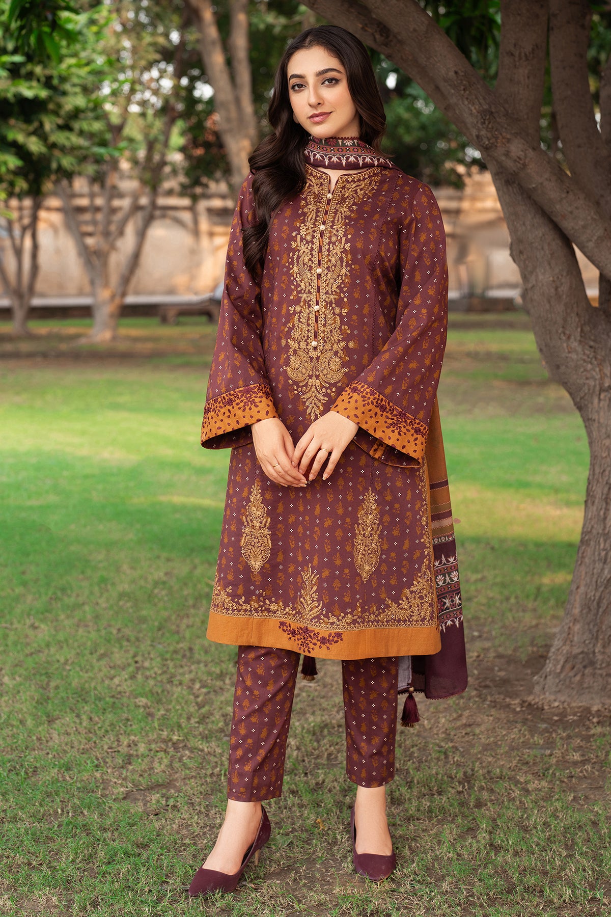 EMBROIDERED PREMIUM VISCOSE UW-0242