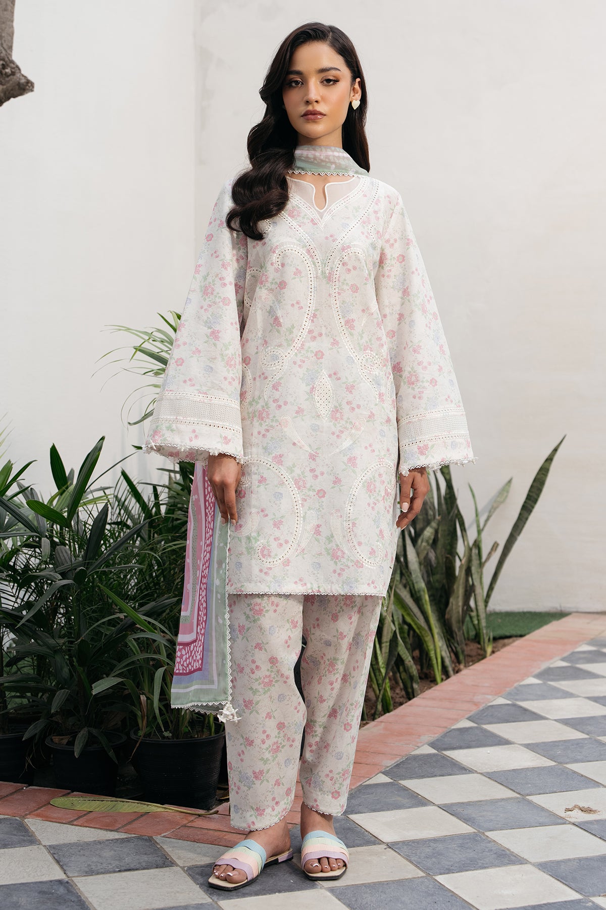 EMBROIDERED LAWN RTW - 1201